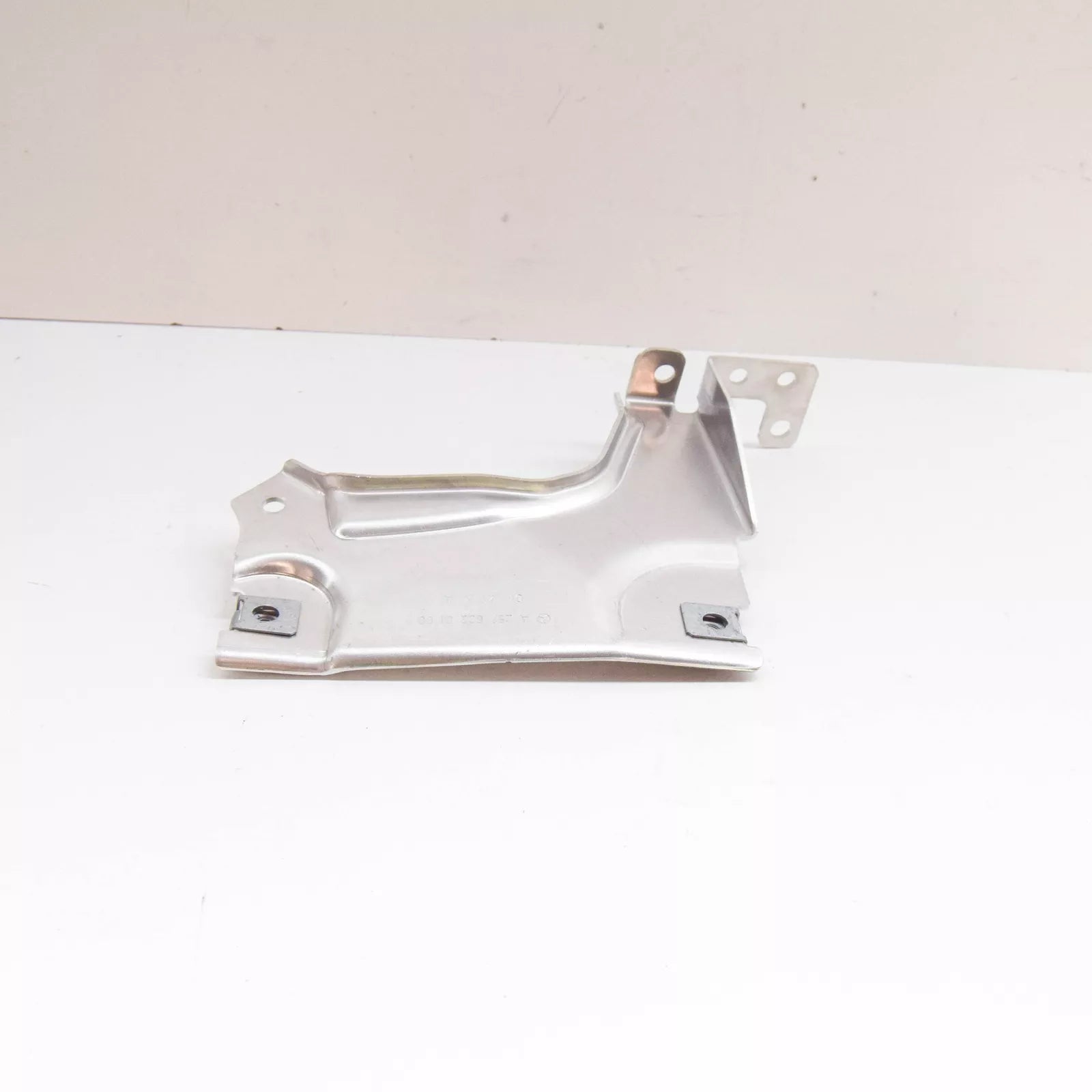 NEW MERCEDES-BENZ CLS C257 FRONT LEFT CROSSMEMBER BRACING A2576220100 ORIGINAL