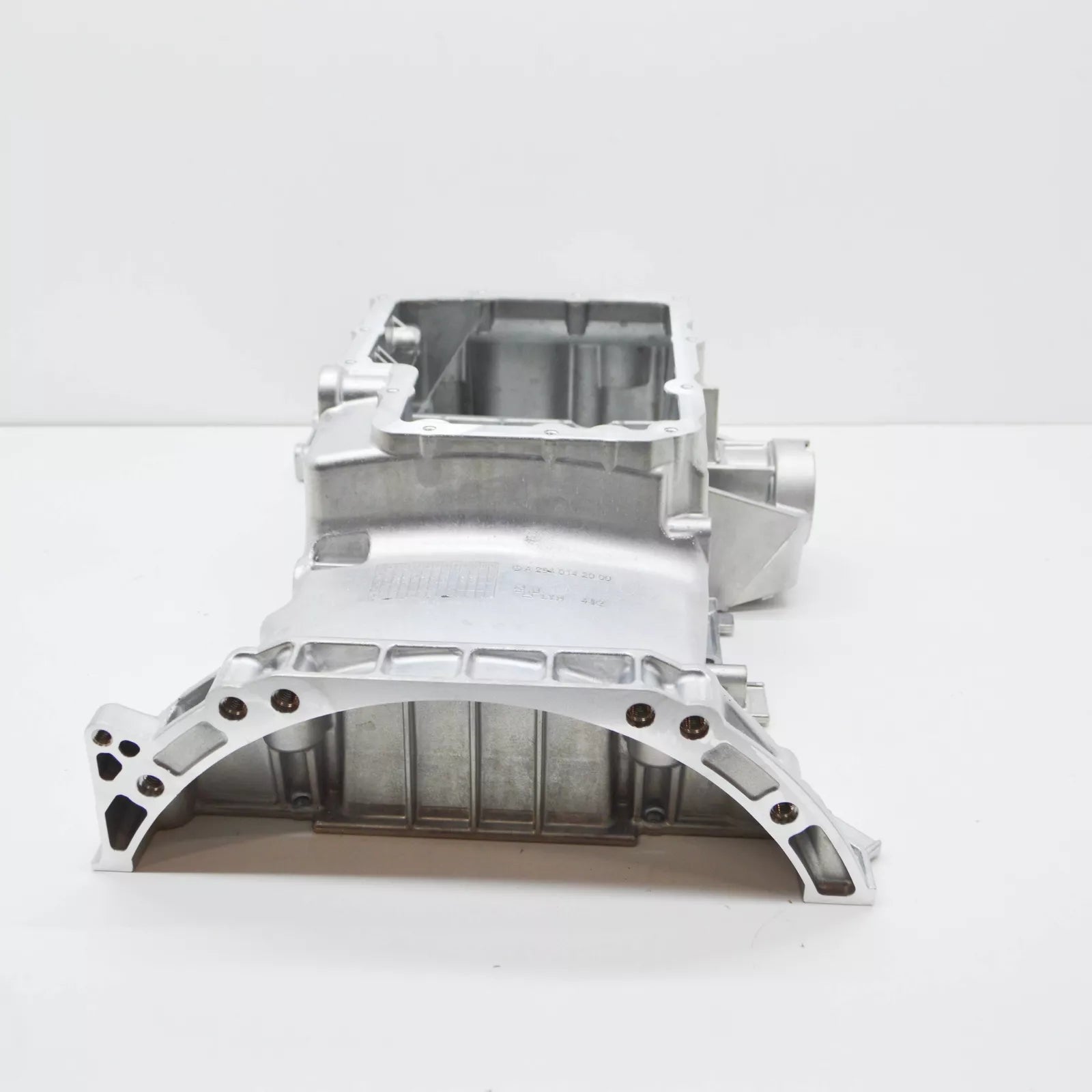 NEW MERCEDES-BENZ GLC X253 OIL SUMP PAN A2640142000 ORIGINAL