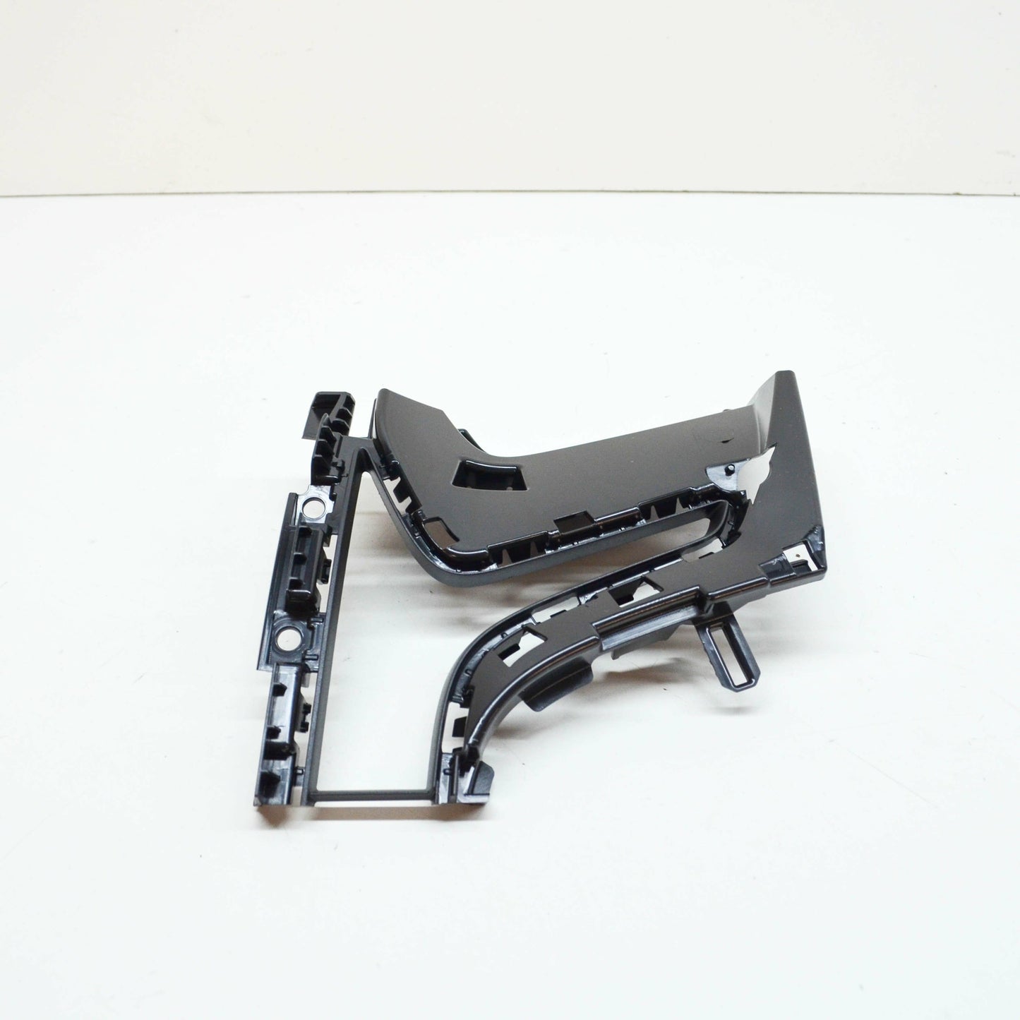 NEW AUDI A6 C8 FRONT BUMPER RIGHT LOWER GRILLE BRACKET 4K08076989B9 ORIGINAL