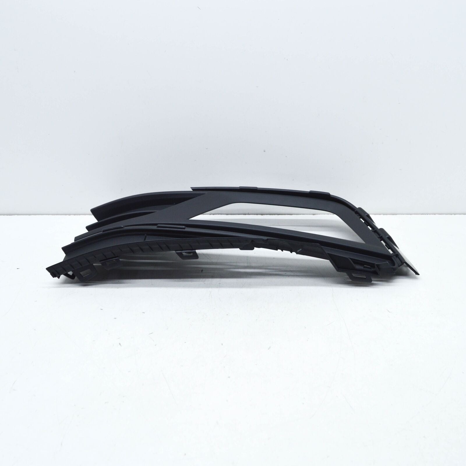 NEW VOLKSWAGEN POLO AW FRONT LEFT AIR VENT GRILLE 2G0853665E9B9 ORIGINAL