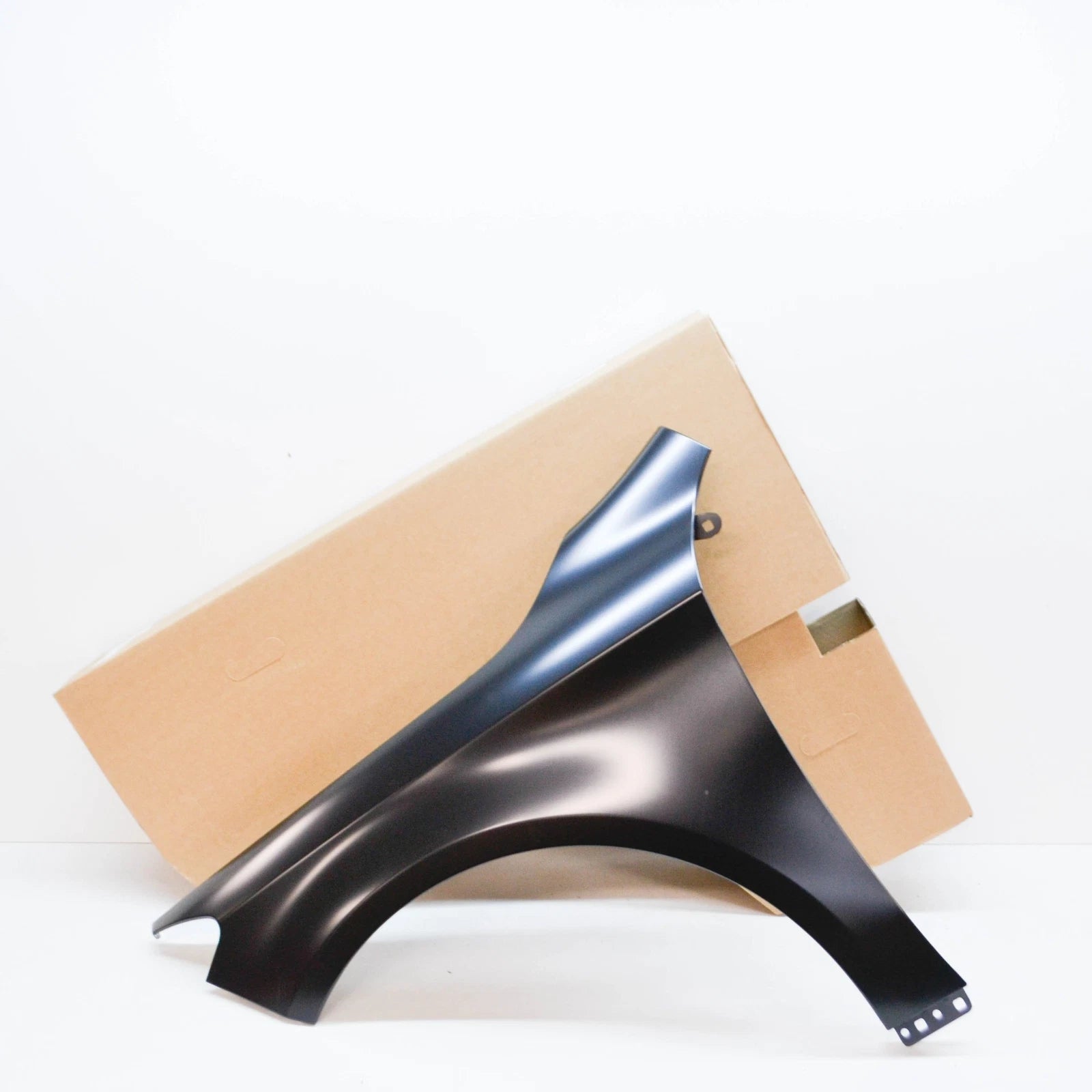 NEW MERCEDES-BENZ CLA COUPE C117 FRONT LEFT FENDER A1178810101