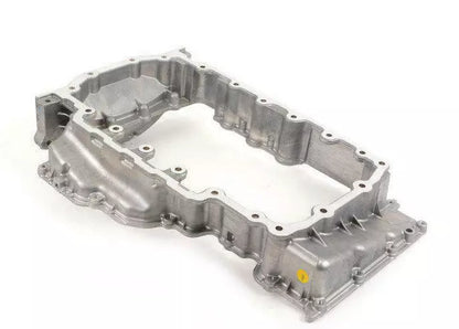 NEW AUDI A3 8V OIL SUMP UPPER PART 04L103603H ORIGINAL