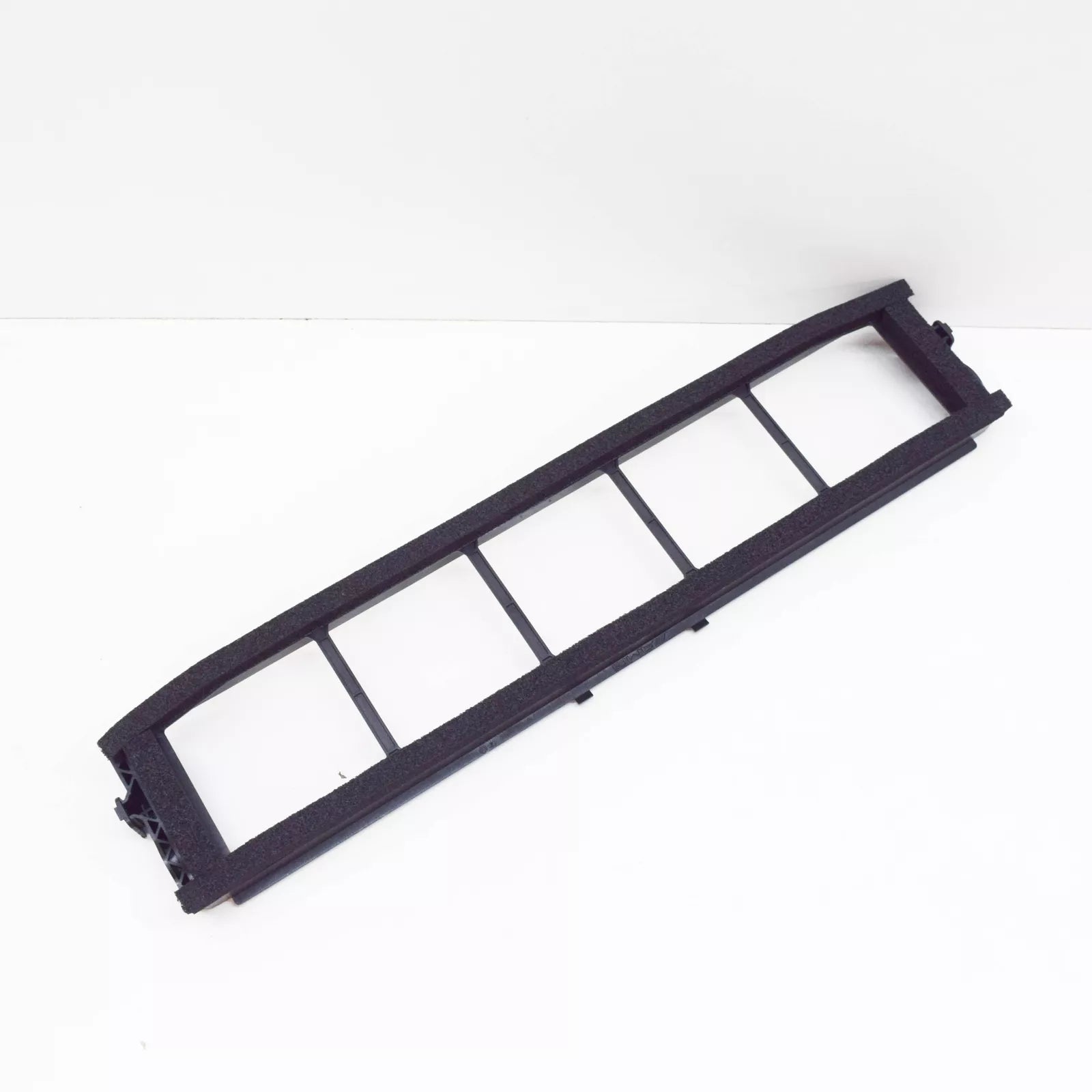 NEW MERCEDES-BENZ AMG C 63 W205 RADIATOR SUPPORT BRACKET A2055040018 ORIGINAL