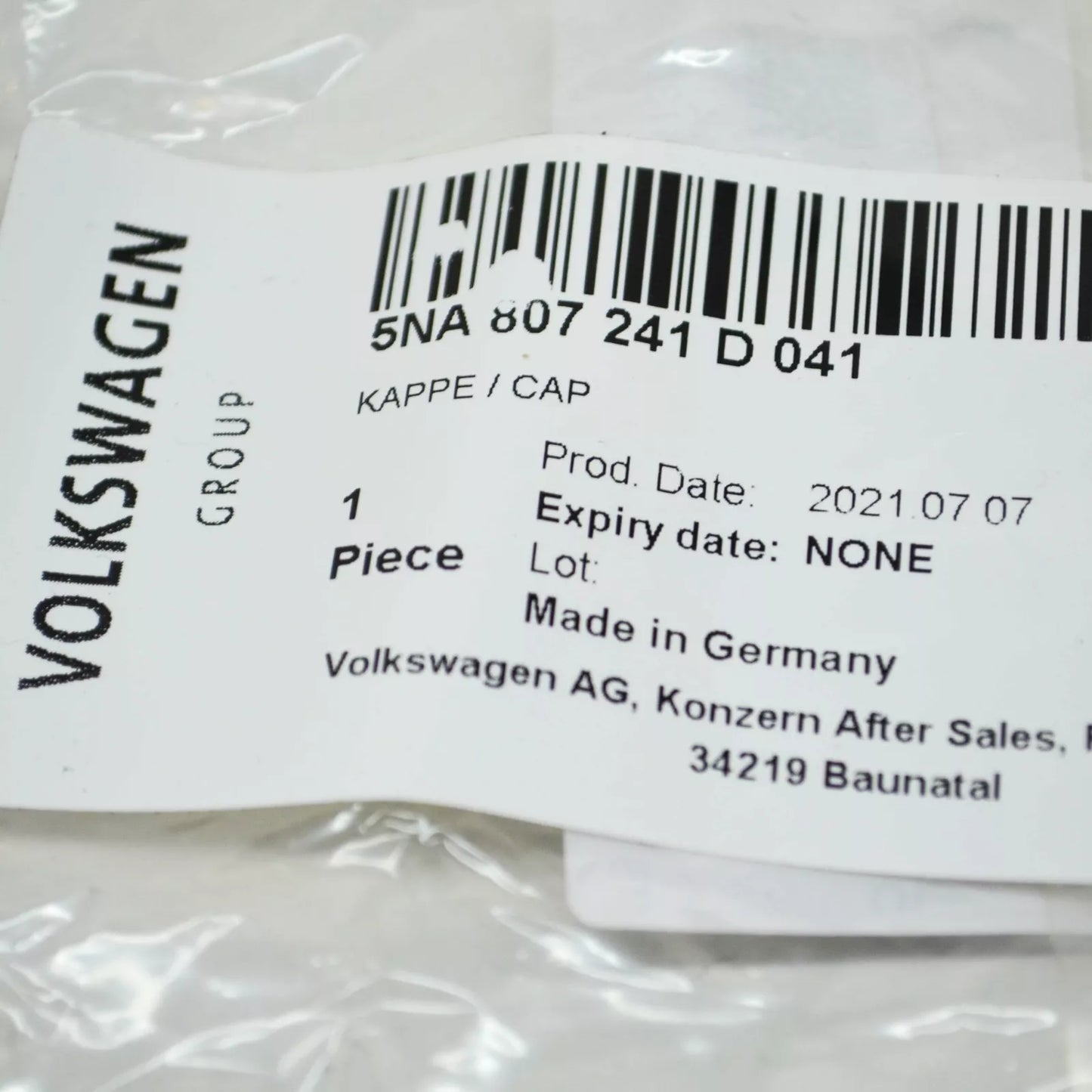 NEW VW TIGUAN AD FRONT BUMPER RIGHT TOW HOOK EYE COVER 5NA807241D041
