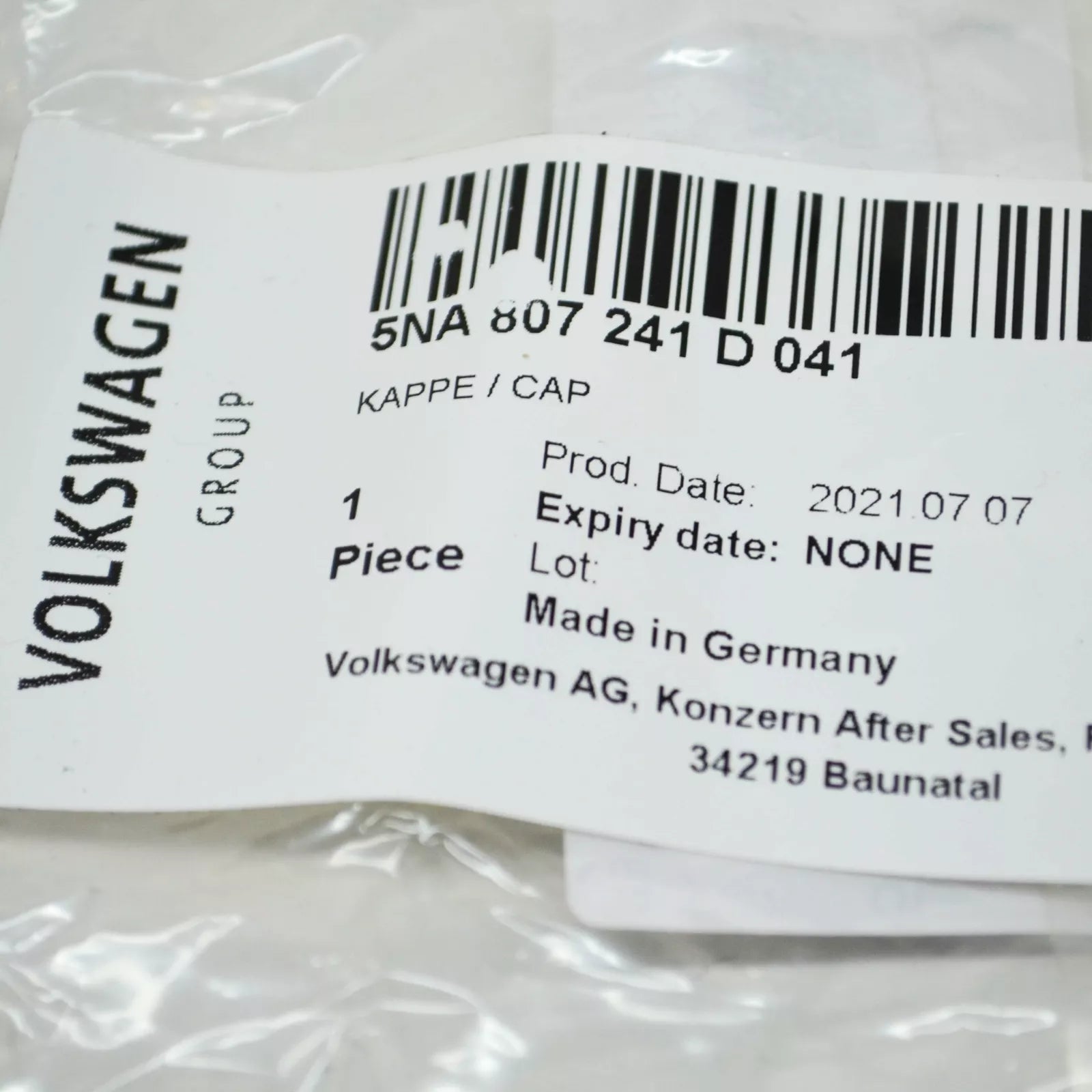 NEW VW TIGUAN AD FRONT BUMPER RIGHT TOW HOOK EYE COVER 5NA807241D041