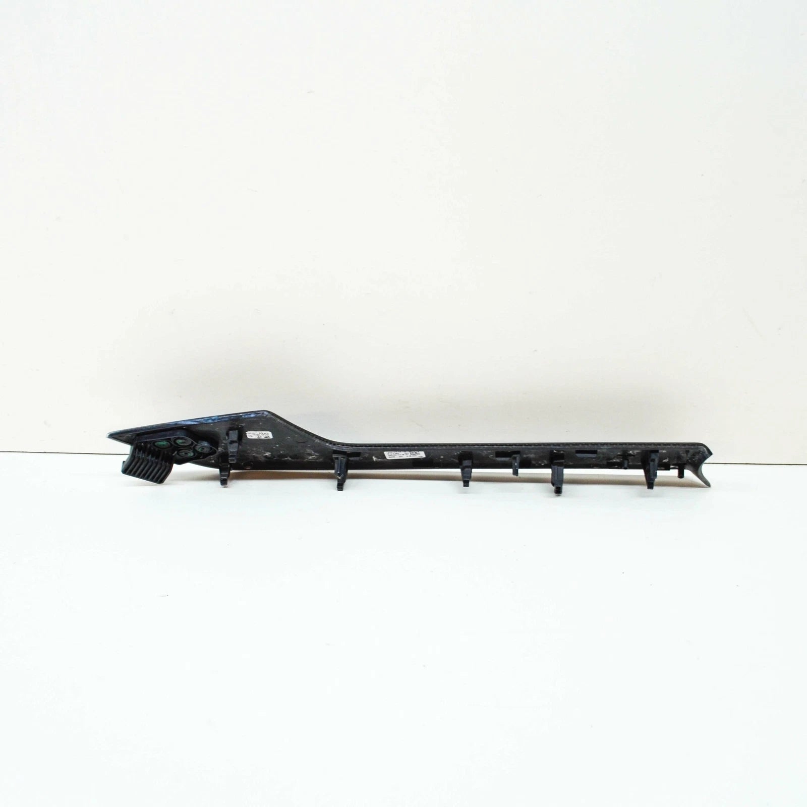 NEW AUDI A4 8W2, B9 FRONT RIGHT DOOR TRIM INSERT RHD 8W0867410AB7V7 ORIGINAL