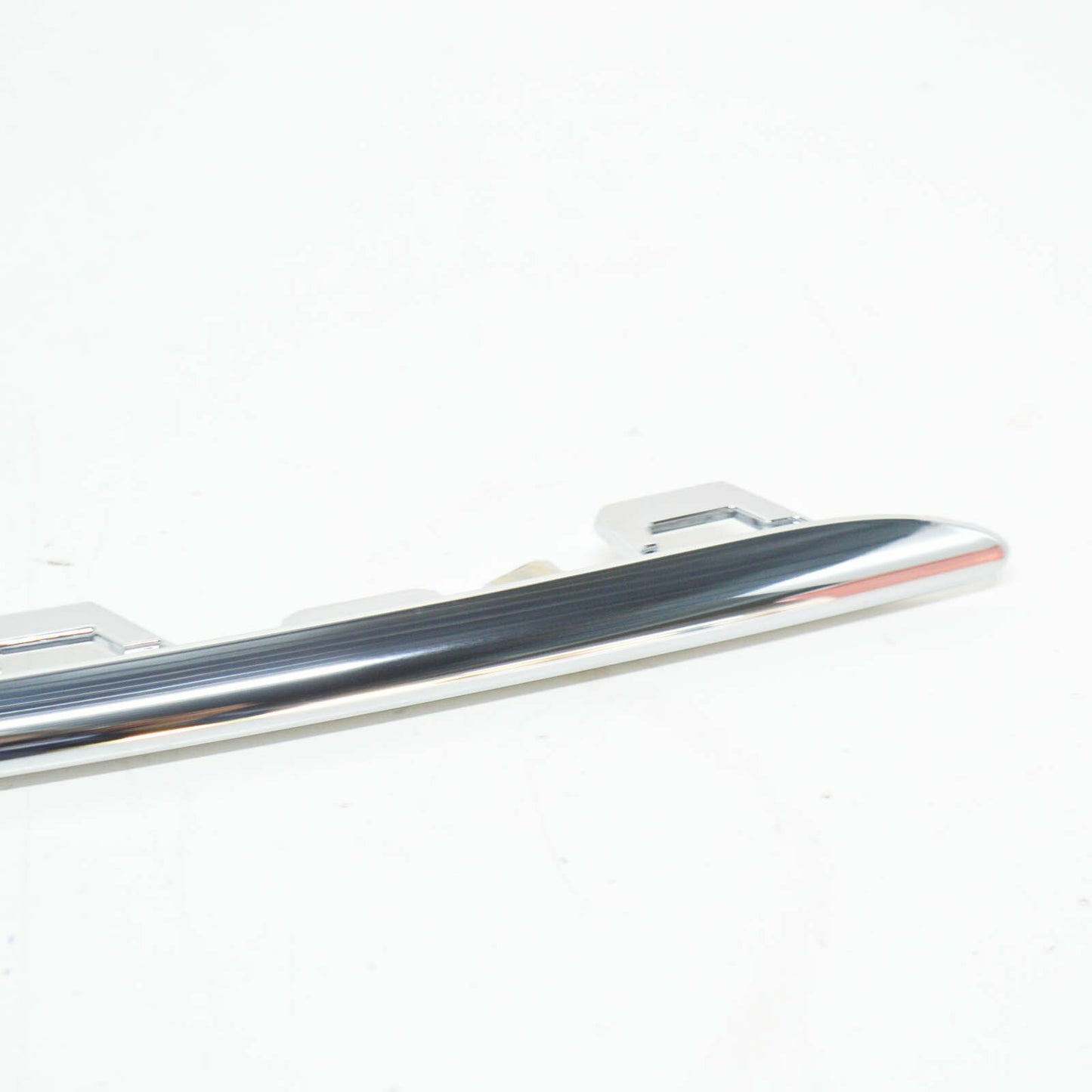 NEW MERCEDES-BENZ S-CLASS W222 FRONT BUMPER RIGHT TOP TRIM A2228853801 ORIGINAL