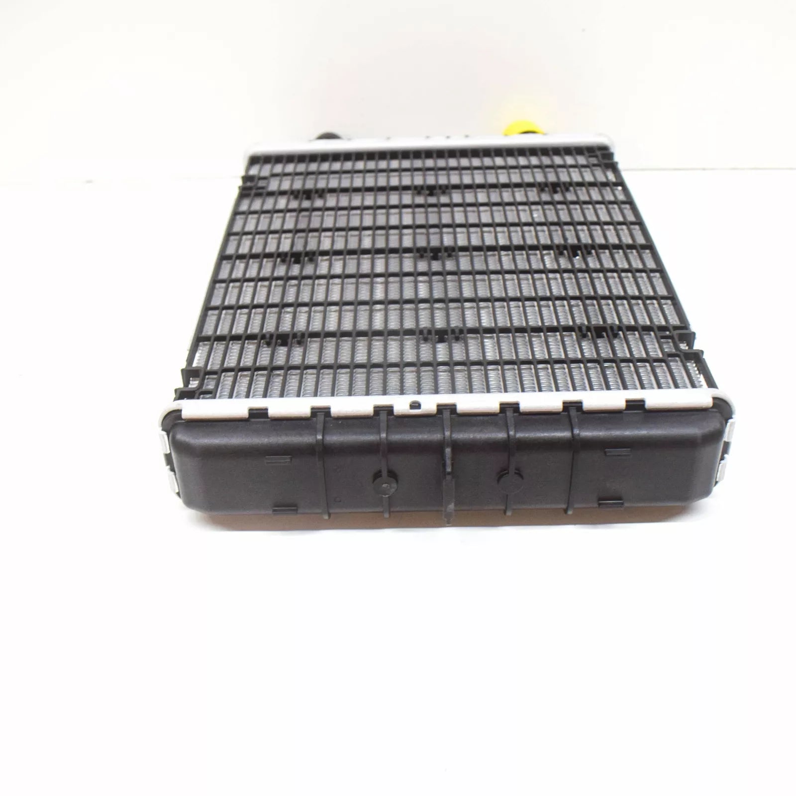 NEW MERCEDES-BENZ E W213 AMG AUXILIARY COOLANT RADIATOR A0995005800