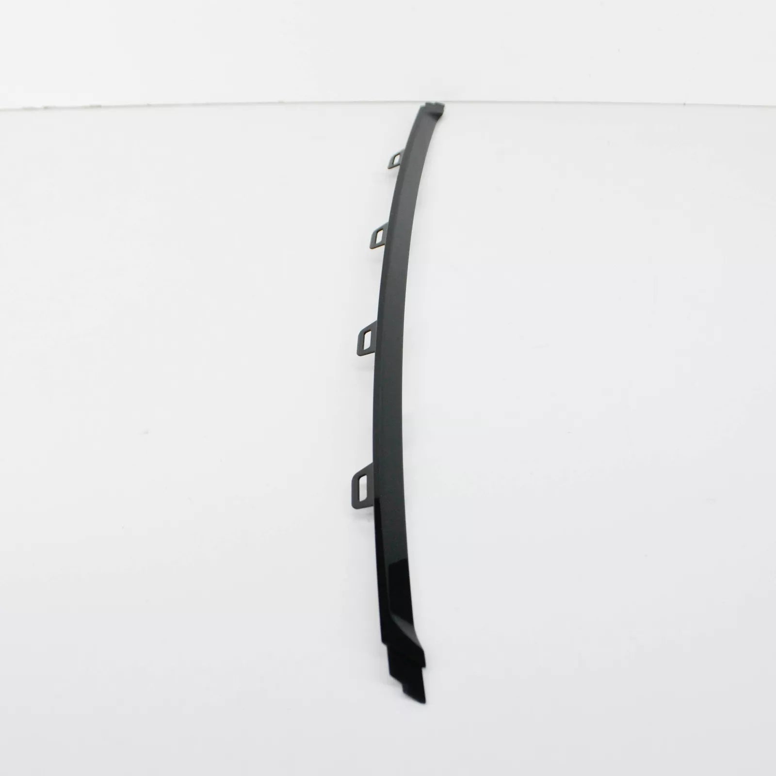 NEW BMW 3 F30 FRONT BUMPER CENTER FINISHER ROD 51117396831 7396831 2016 ORIGINAL