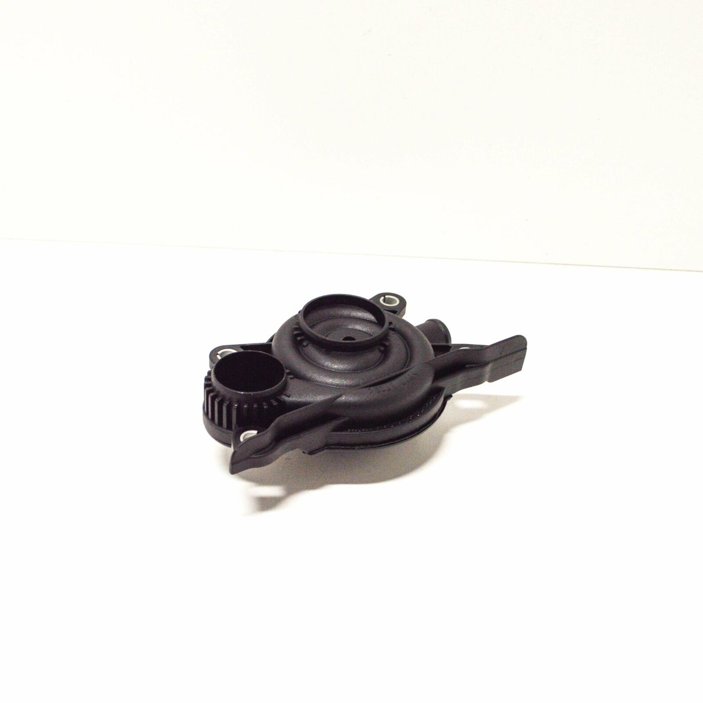 NEW MB VITO W639 CRANKCASE OIL BREATHER SEPARATOR A6110160334 ORIGINAL