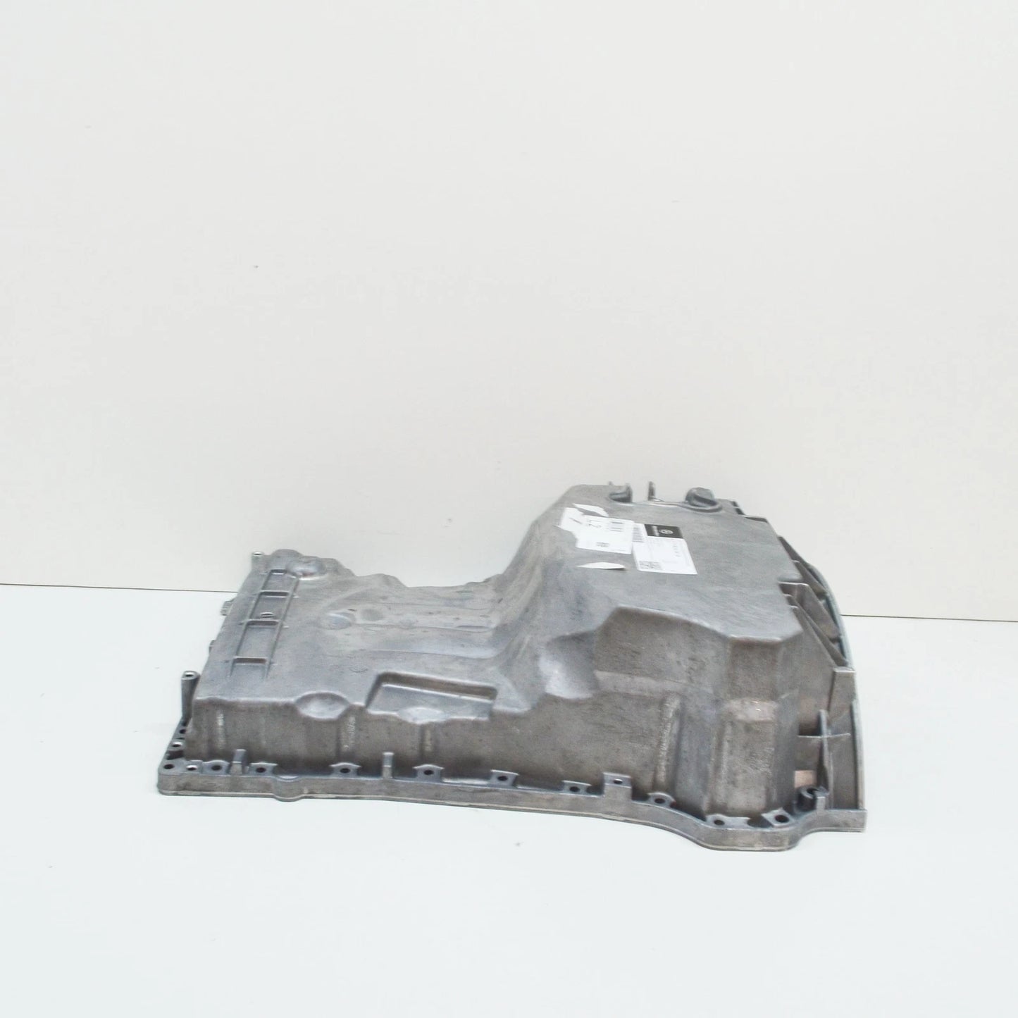 NEW MERCEDES-BENZ C W204 CRANKCASE OIL PAN A2710101013