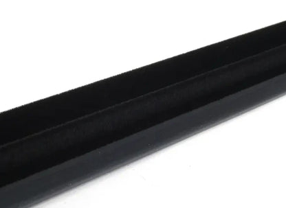 NEW BMW 3 E30 FRONT LEFT DOOR WINDOW OUTER WEATHERSTRIP 51211913057 ORIGINAL