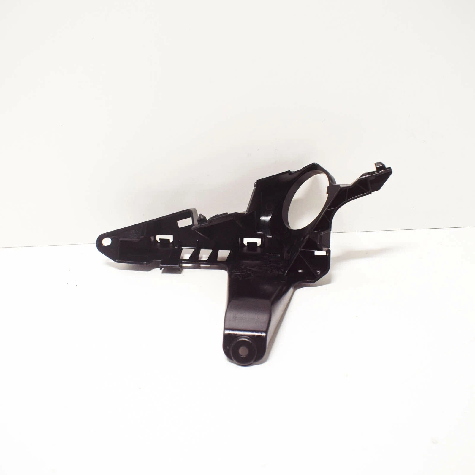 NEW AUDI A5 8W6 SPORTBACK RIGHT D-PILLAR TRIM BRACKET 8W8867730A ORIGINAL