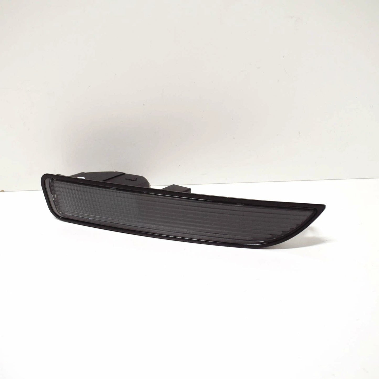 NEW VW BEETLE 1C REAR BUMPER RIGHT LOWER REVERSING LIGHT 1C0941072G