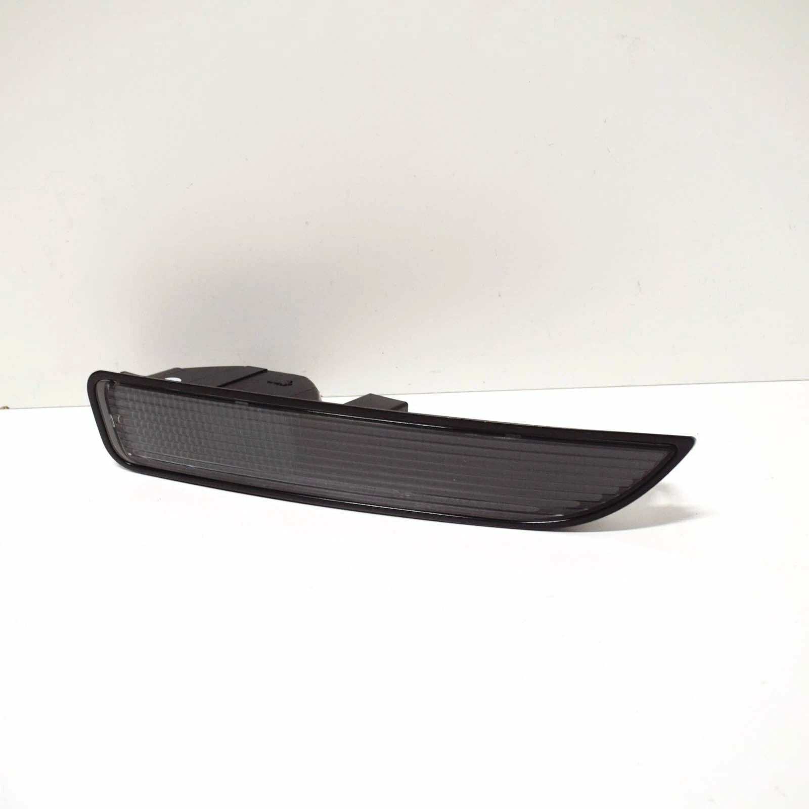 NEW VW BEETLE 1C REAR BUMPER RIGHT LOWER REVERSING LIGHT 1C0941072G