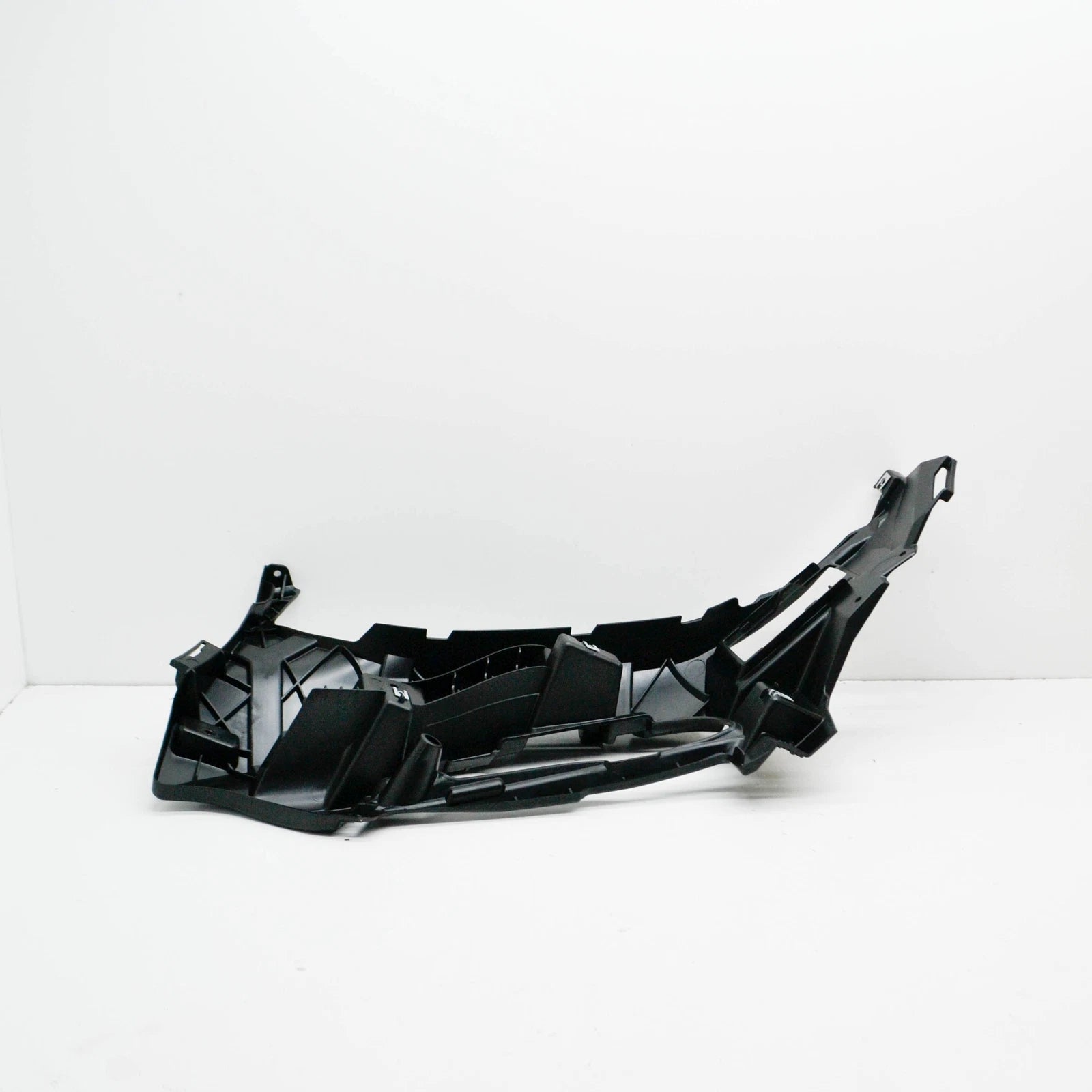 NEW BMW X3 G01 FRONT BUMPER RIGHT FOG LAMP BRACKET 51118064596 ORIGINAL