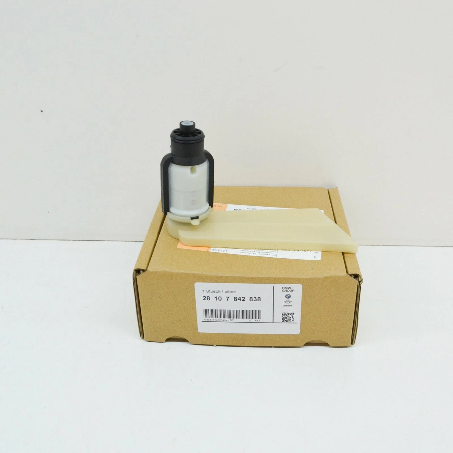 NEW BMW 1 E88 GEARBOX TRANSMISSION OIL PUMP 28107842838 7842838 ORIGINAL