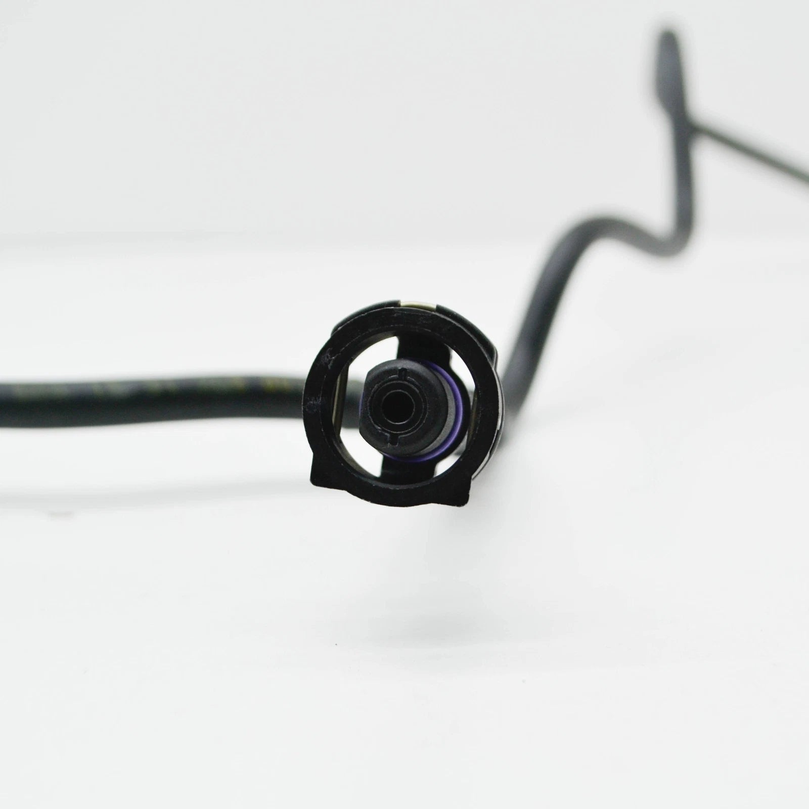 NEW MERCEDES-BENZ ML W166 OVERFLOW VENT LINE A1665001591