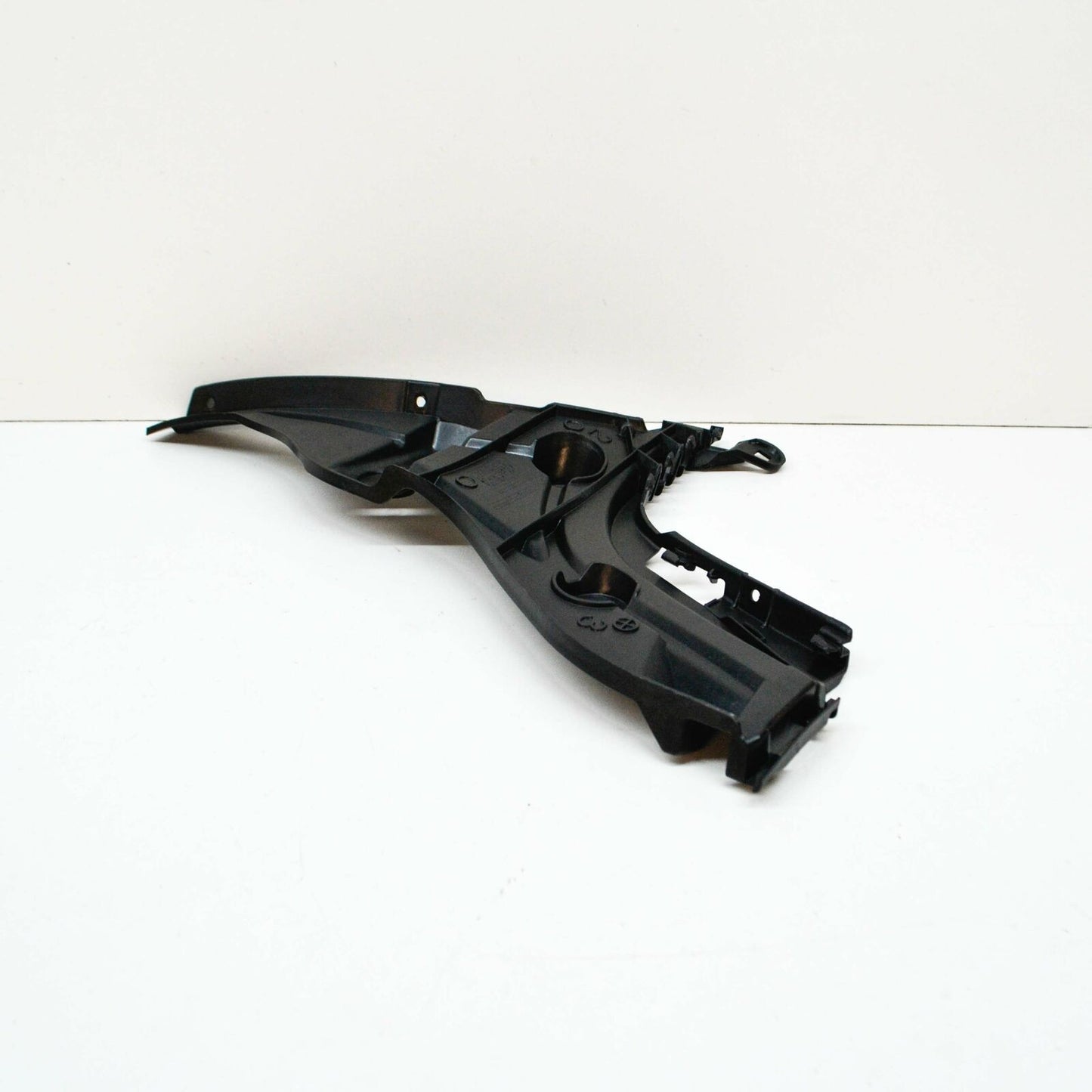 NEW AUDI A3 8V S3 REAR LEFT BUMPER BRACKET 8V4807377A ORIGINAL