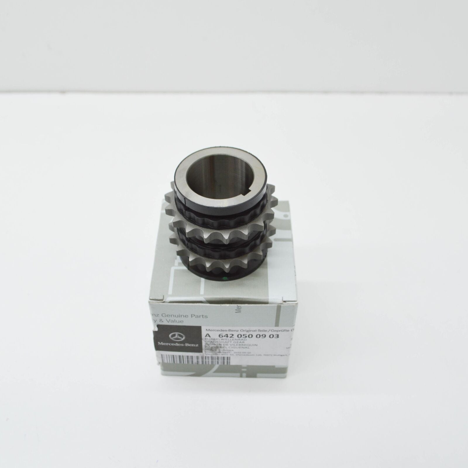 NEW MERCEDES-BENZ ML W164 CRANKSHAFT GEAR A6420500903 ORIGINAL