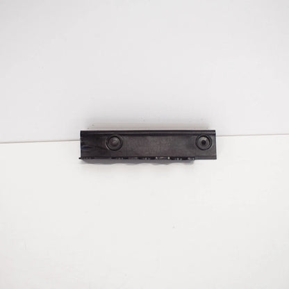 NEW AUDI A5 8T LEFT SIDE SKIRT BRACKET 8T0853921 ORIGINAL