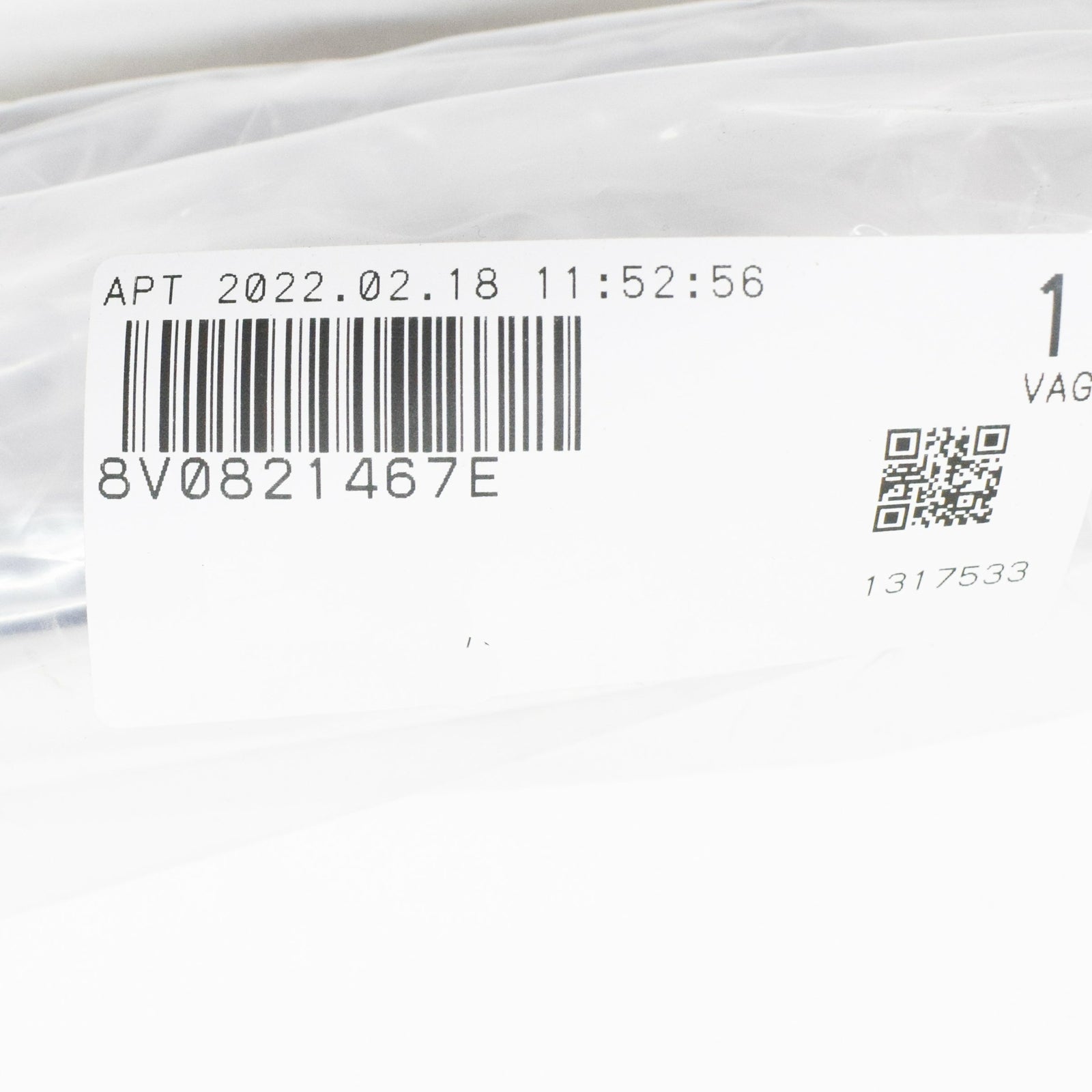 NEW AUDI A3 8V FRONT LEFT FENDER BRACKET 8V0821467E ORIGINAL