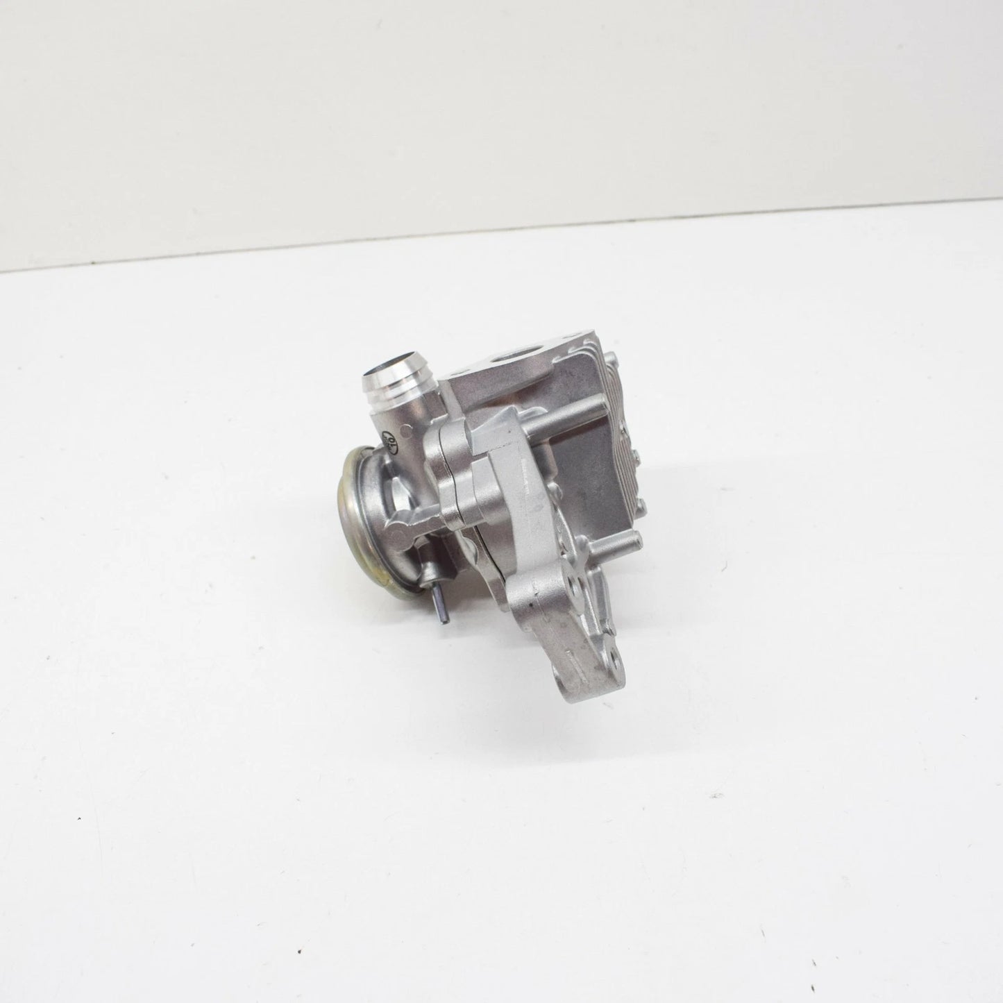 NEW MERCEDES-BENZ C W204 EGR VALVE A0031400060