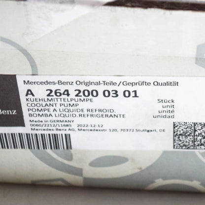 NEW MERCEDES-BENZ C W205 WATER PUMP A2642000301 ORIGINAL
