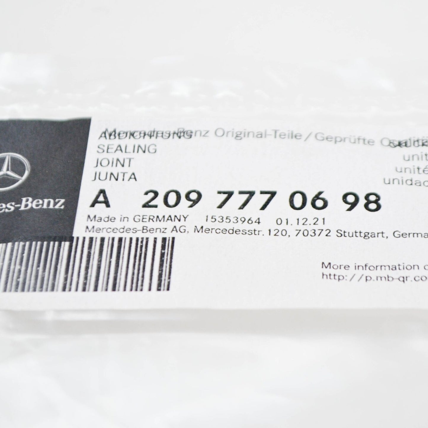 NEW MERCEDES-BENZ E A207 CONVERTIBLE ROOF WINDOW FRAME SEAL A2097770698 ORIGINAL