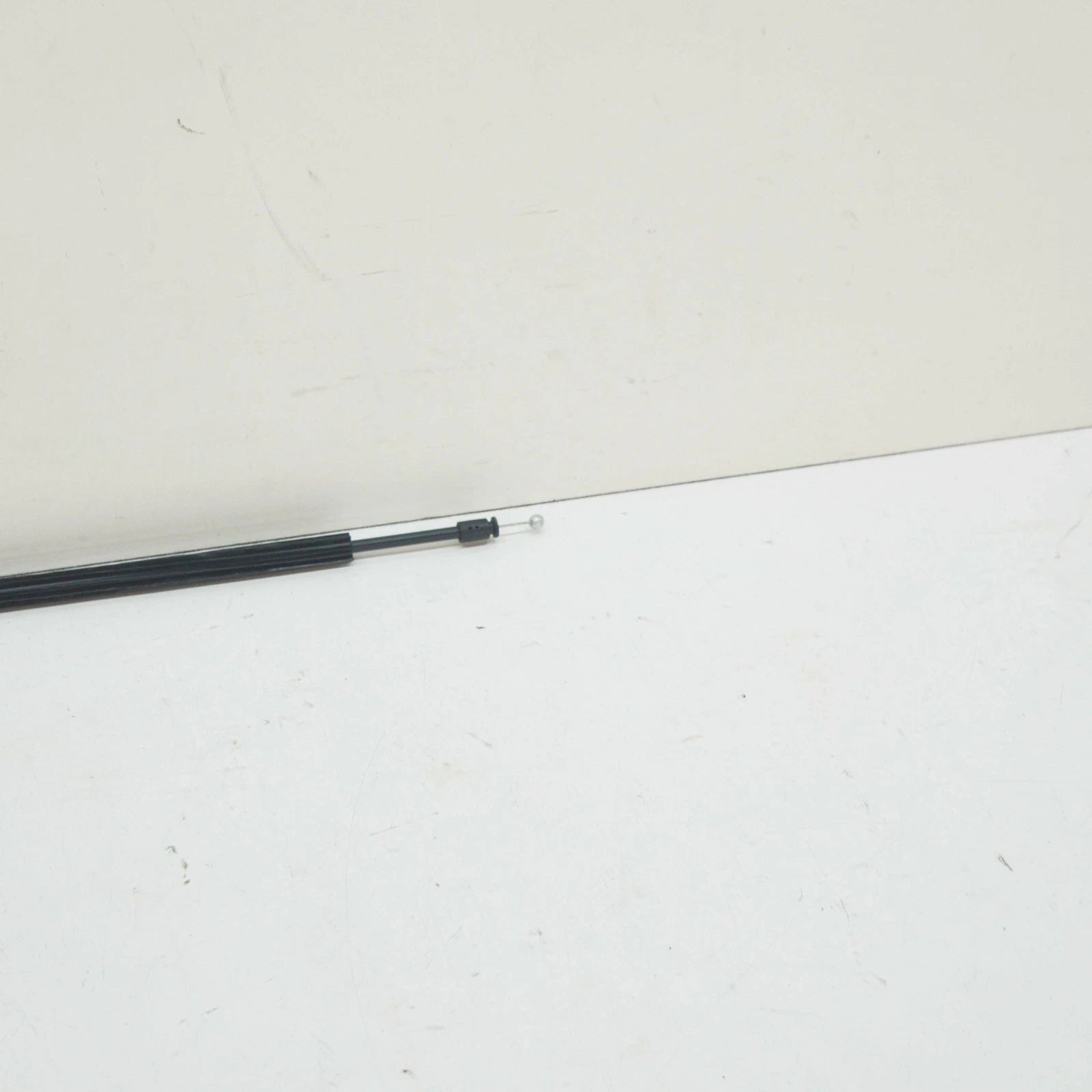 NEW VW SCIROCCO MK3 ENGINE HOOD LID LOCK RELEASE CABLE LHD 1K8823531B ORIGINAL