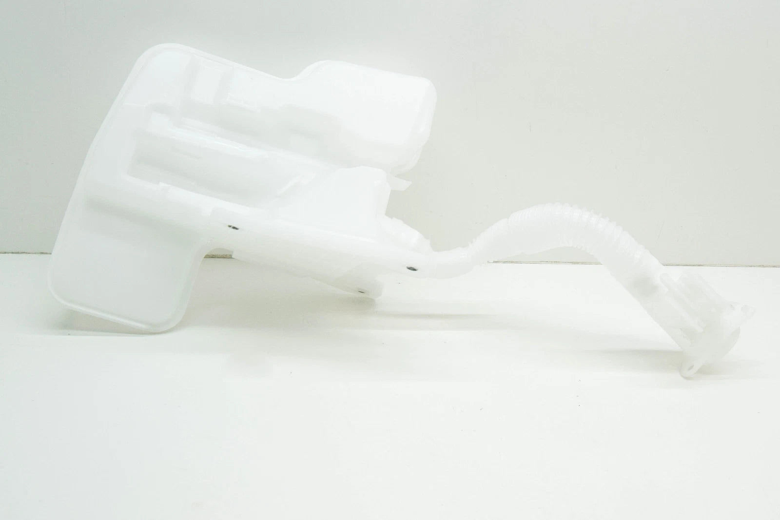 NEW AUDI Q3 F3 WINDSHIELD WASH WATER RESERVOIR 83A955453B ORIGINAL