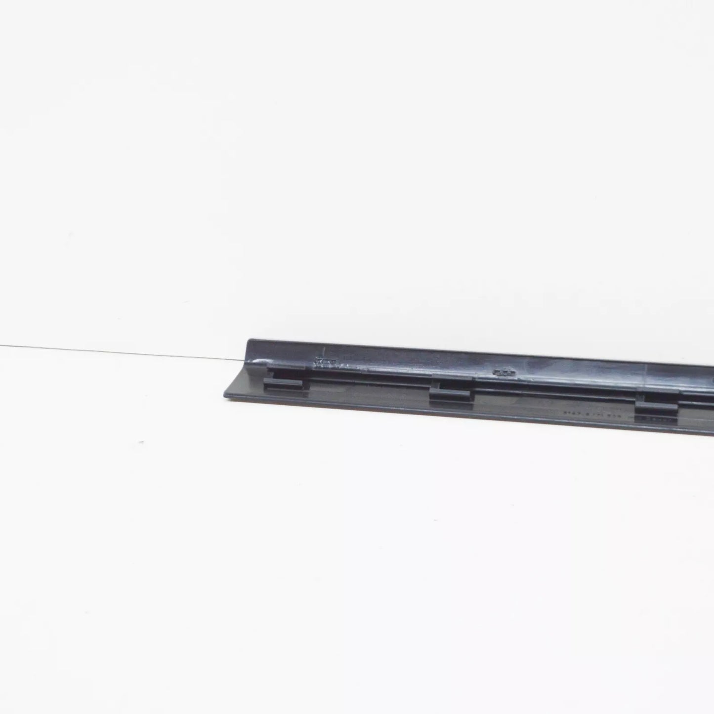 NEW BMW 7 E38 FRONT LEFT DOOR SILL STRIP 51478174503 8174503 ORIGINAL