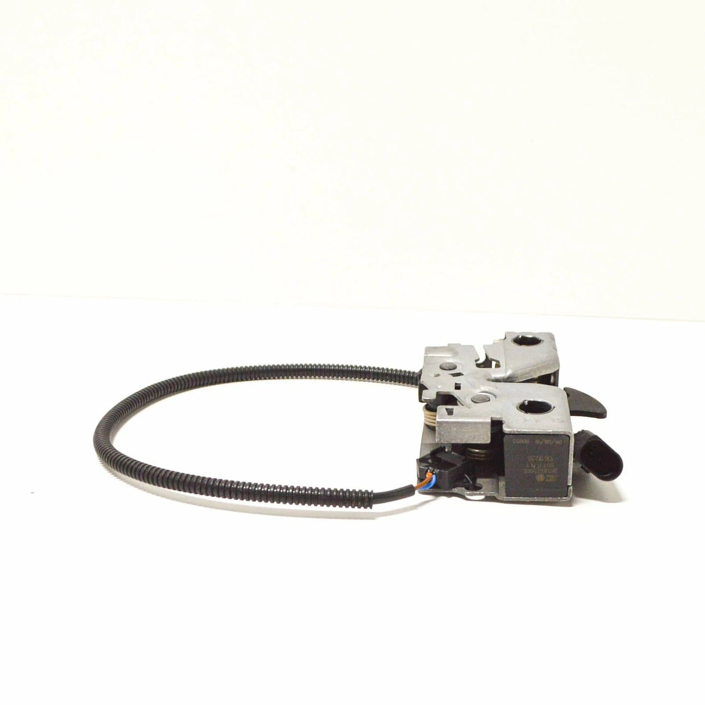 NEW VOLKSWAGEN CADDY MK3 BONNET LOCK MECHANISM 2K5823509E