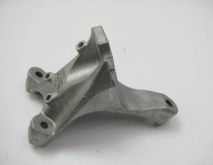 NEW AUDI A6 AVANT C6 LEFT SIDE ENGINE SUPPORT BRACKET 4F0199307AE ORIGINAL