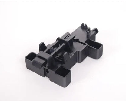 NEW BMW Z4 E85 REAR CABIN CENTER CONSOLE LOCK 51467068449 7068449 ORIGINAL