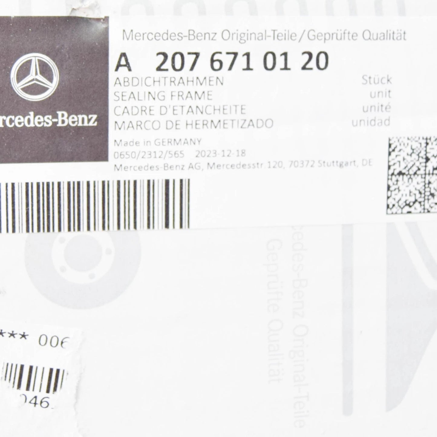 NEW MERCEDES-BENZ E CABRIO A207 WINDSHIELD SEALING FRAME A2076710120 ORIGINAL