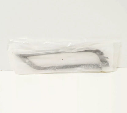 NEW VW PASSAT B7 R-LINE FRONT BUMPER RIGHT TRIM 3AA853212B041