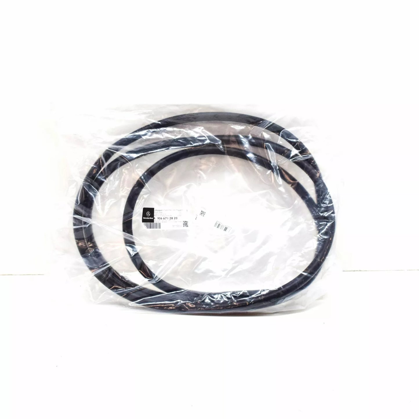 NEW MB SPRINTER 906 FRONT FIXED SIDEWALL WINDOW SEAL FRAME A9066712820