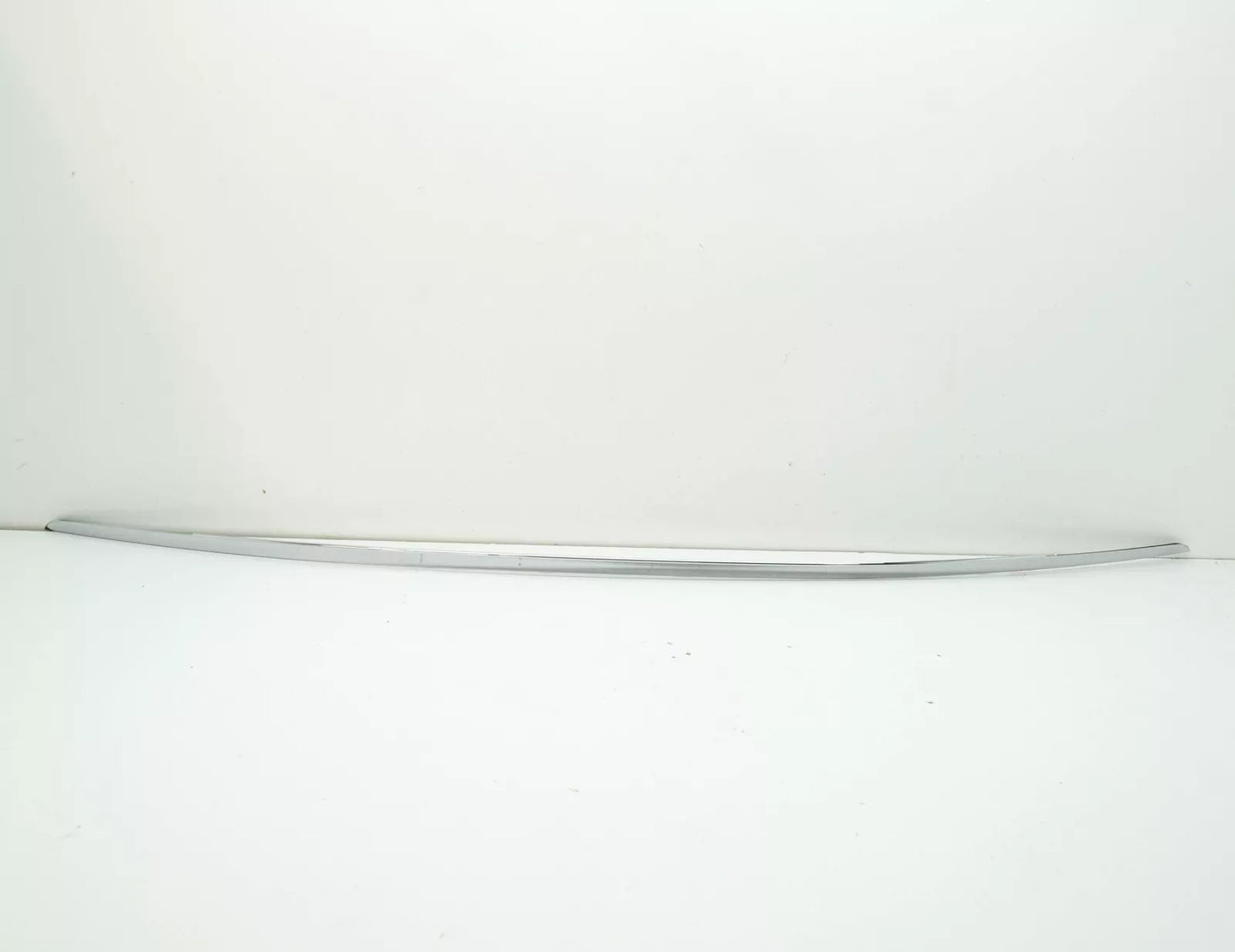 NEW MERCEDES-BENZ S W221 REAR LID MOULDING A2217580181 ORIGINAL