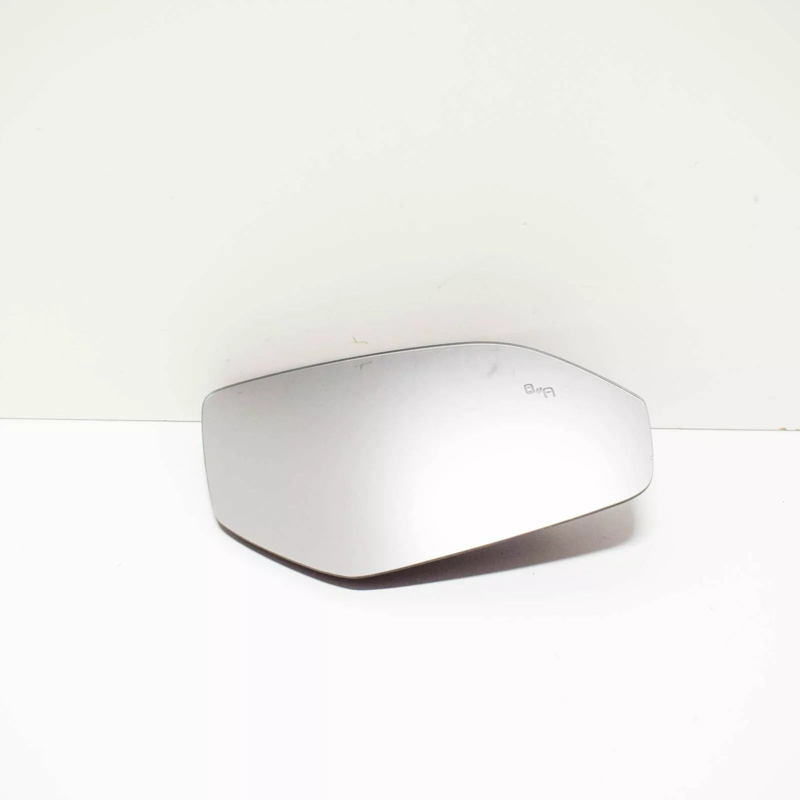 NEW VOLKSWAGEN ATLAS TERAMONT FRONT RIGHT DOOR MIRROR GLASS 3CN857522N ORIGINAL