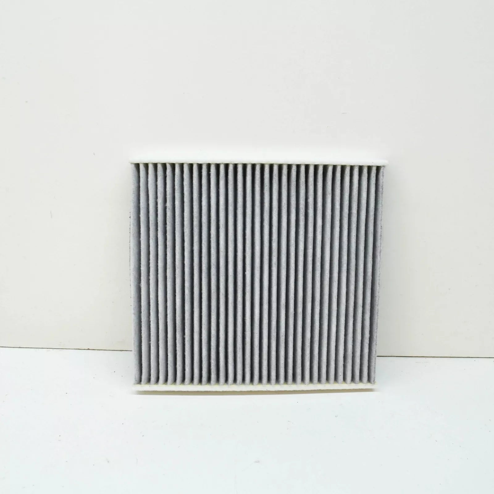 NEW AUDI A3 8V INTERIOR AIR FILTER 5Q0819669