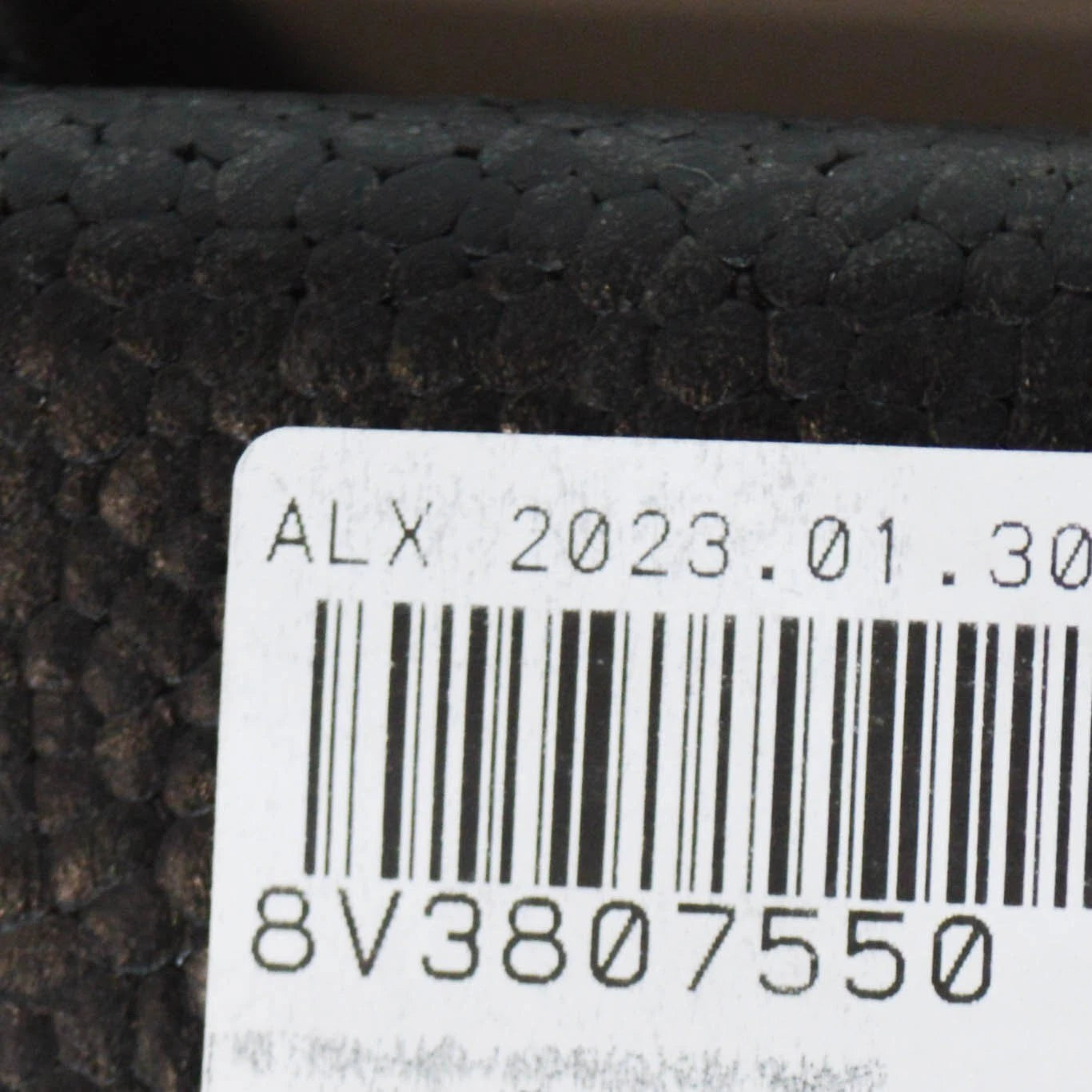 NEW AUDI A3 8V FRONT BUMPER FOAM FILLER PIECE 8V3807550 ORIGINAL