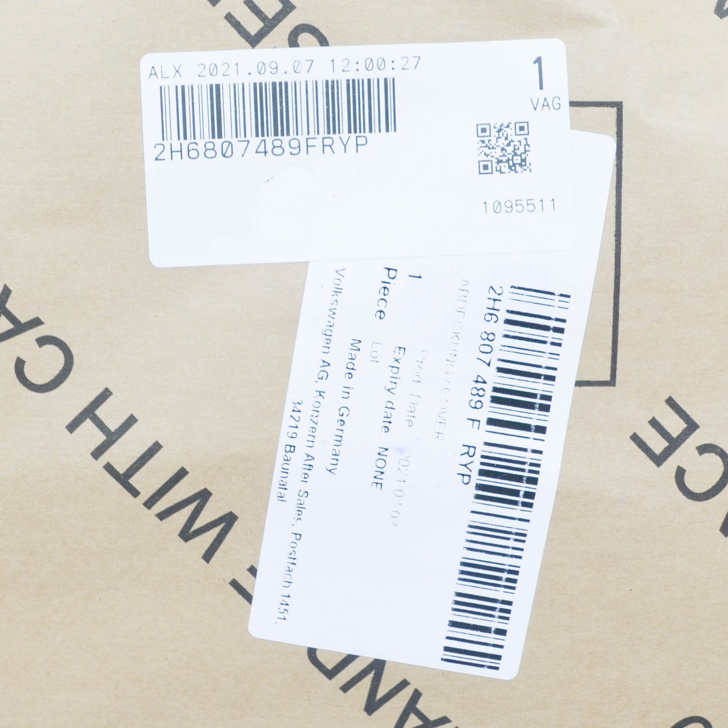 NEW VW AMAROK FRONT BUMPER LEFT FOG LIGHT GRILLE COVER 2H6807489FRYP ORIGINAL