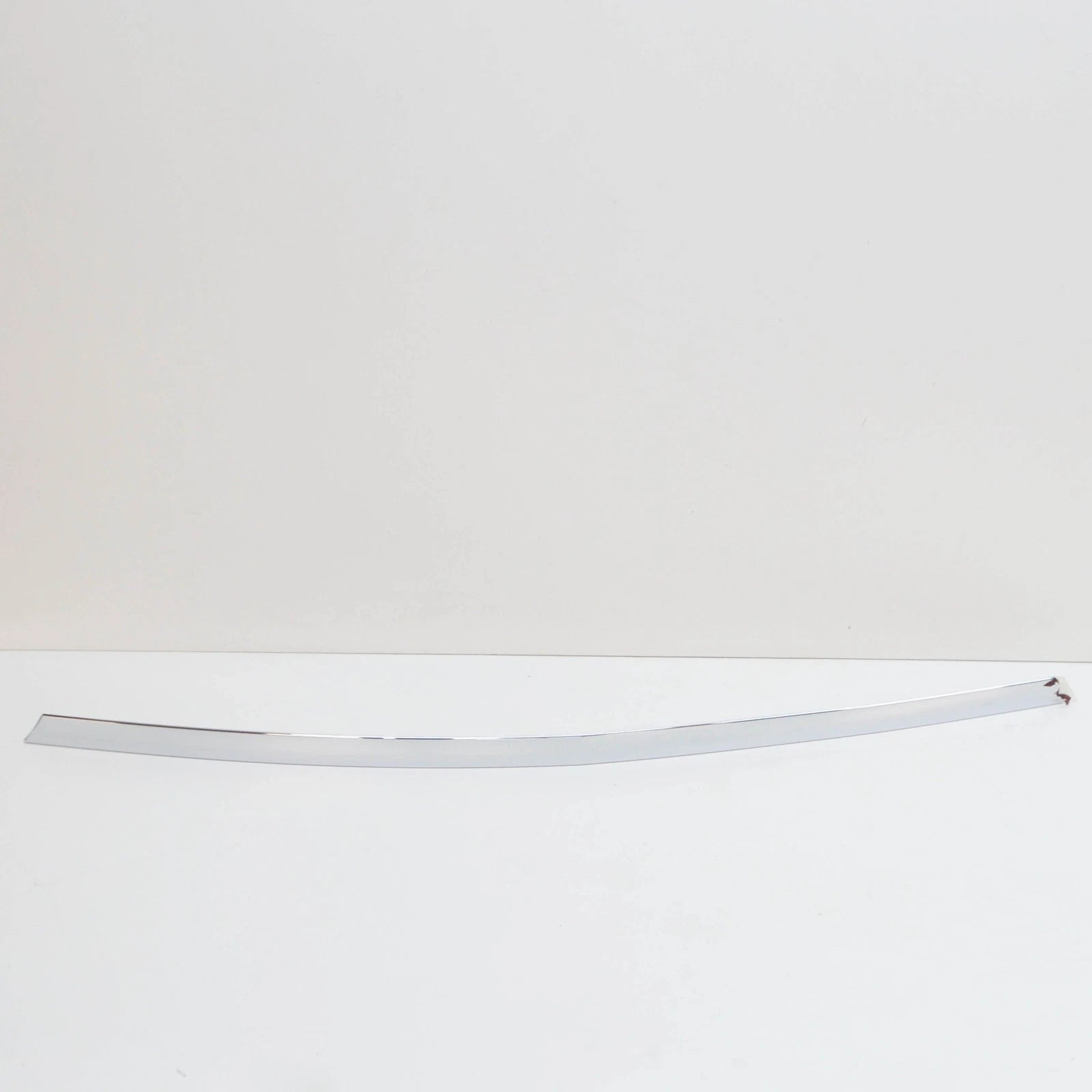 NEW MERCEDES-BENZ GLS X166 REAR PANEL DOOR HANDLE MOLDING A1667400093 ORIGINAL