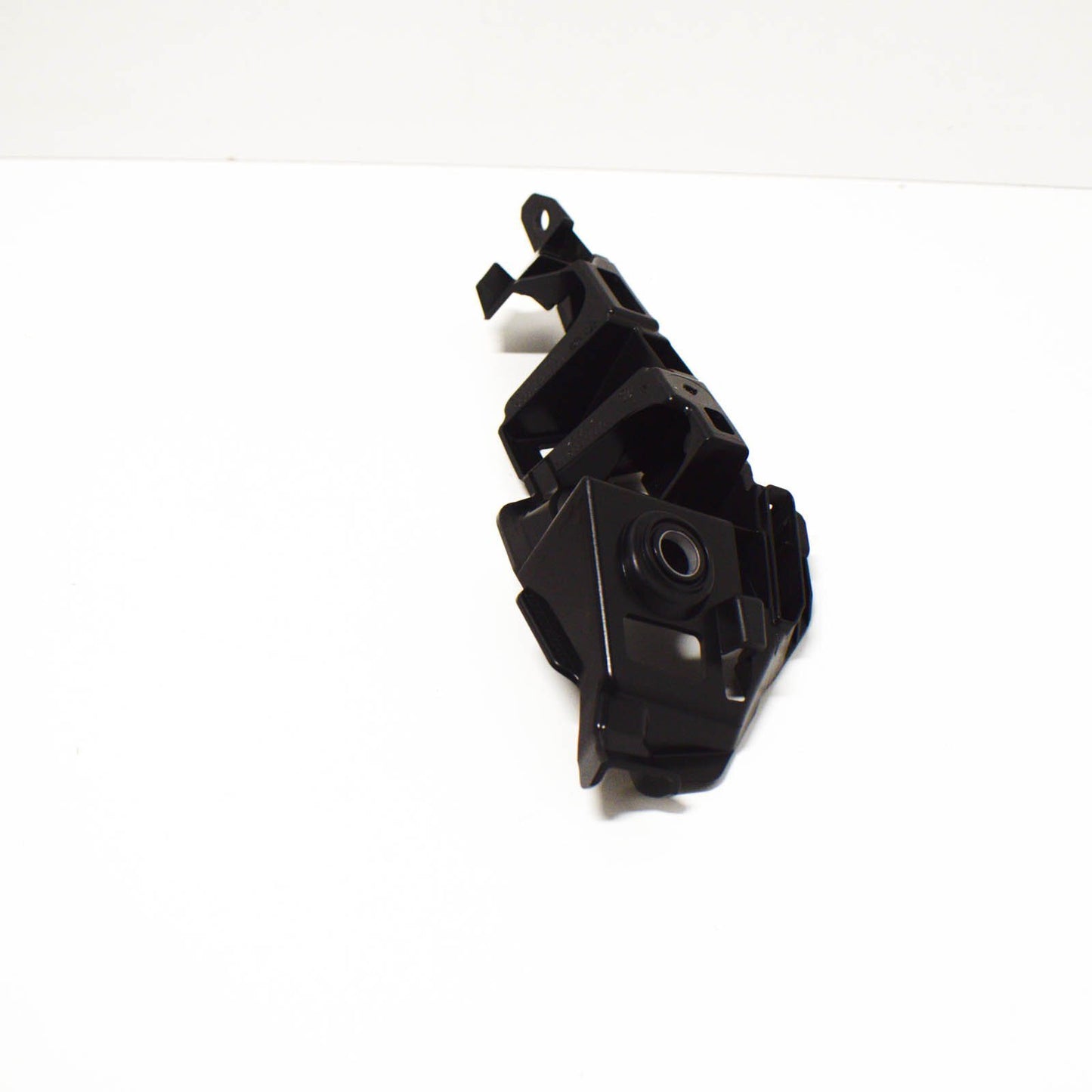 NEW VW GOLF MK7 FRONT LEFT BUMPER BRACKET 5G0807049A ORIGINAL