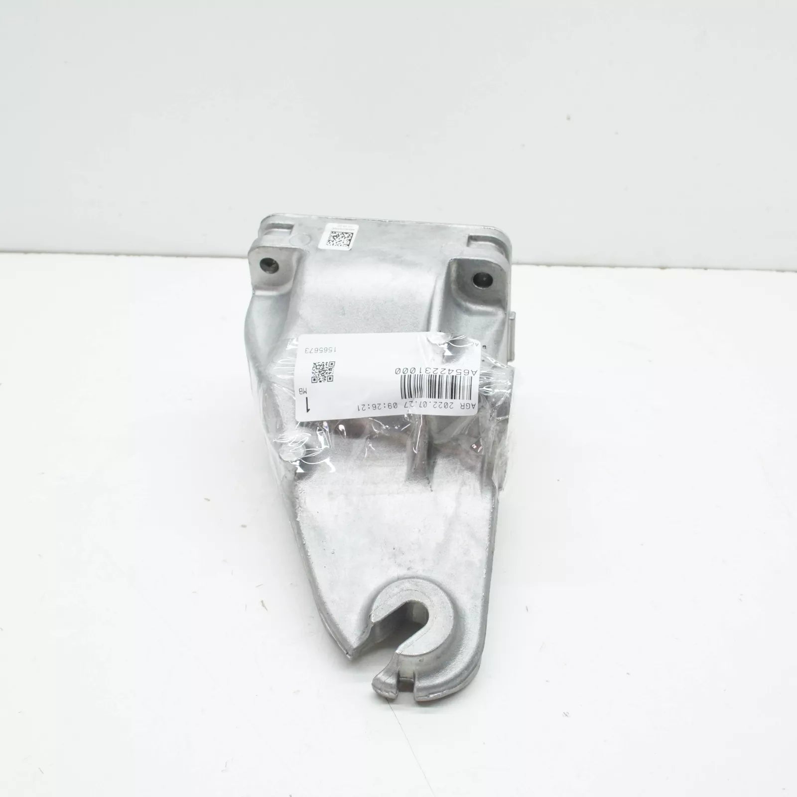 NEW MERCEDES-BENZ A W177 ENGINE BRACKET RIGHT SIDE A6542231000