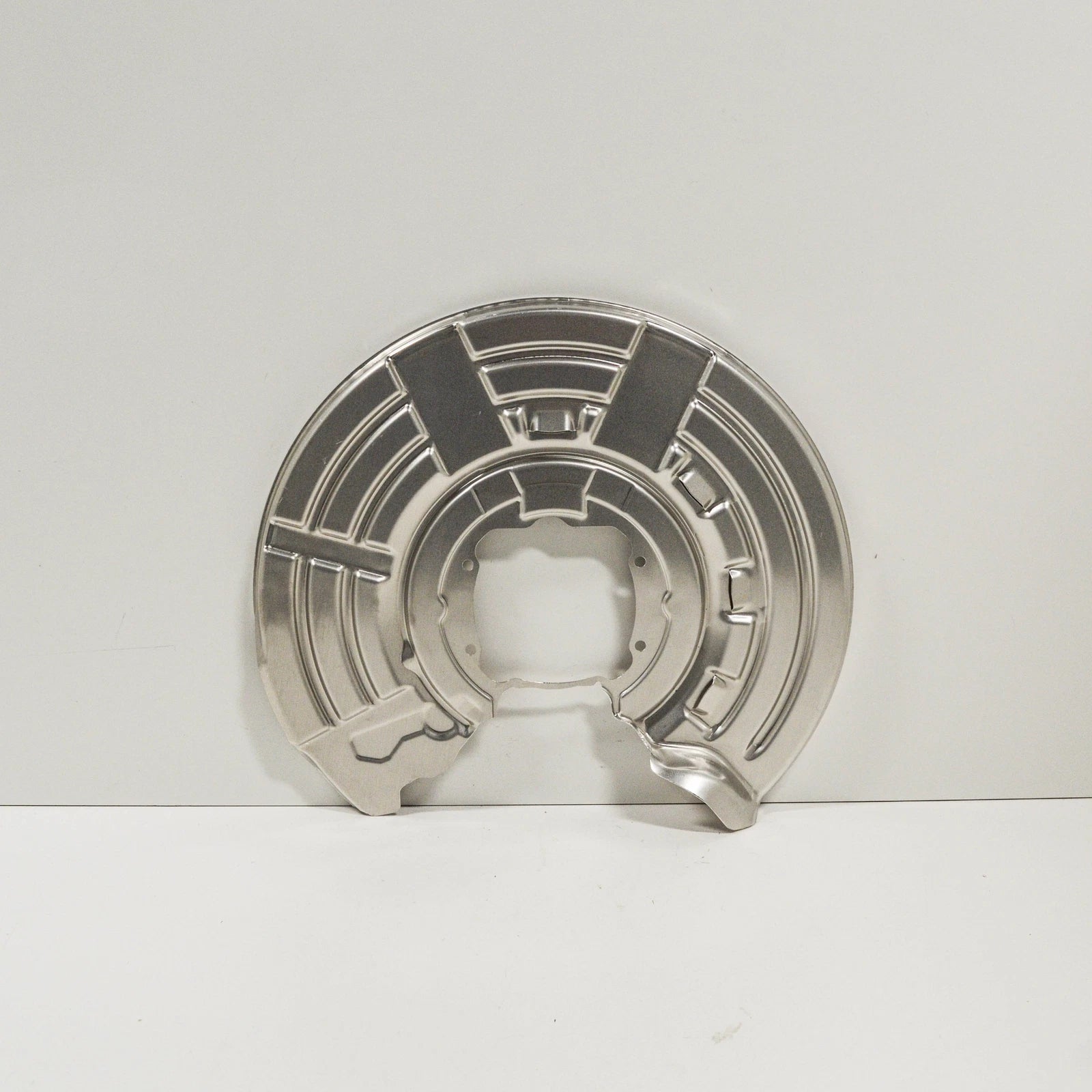 NEW BMW M2 F87 REAR LEFT BRAKE PROTECTION PLATE 34208094317 ORIGINAL