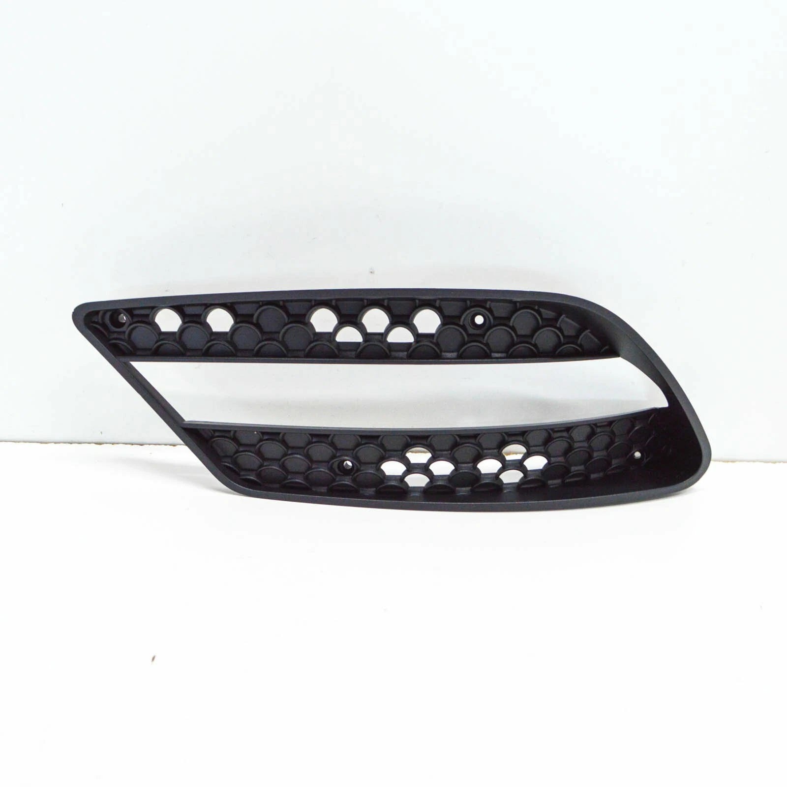 NEW MERCEDES-BENZ C W204 FRONT BUMPER LEFT GRILLE A2048850053