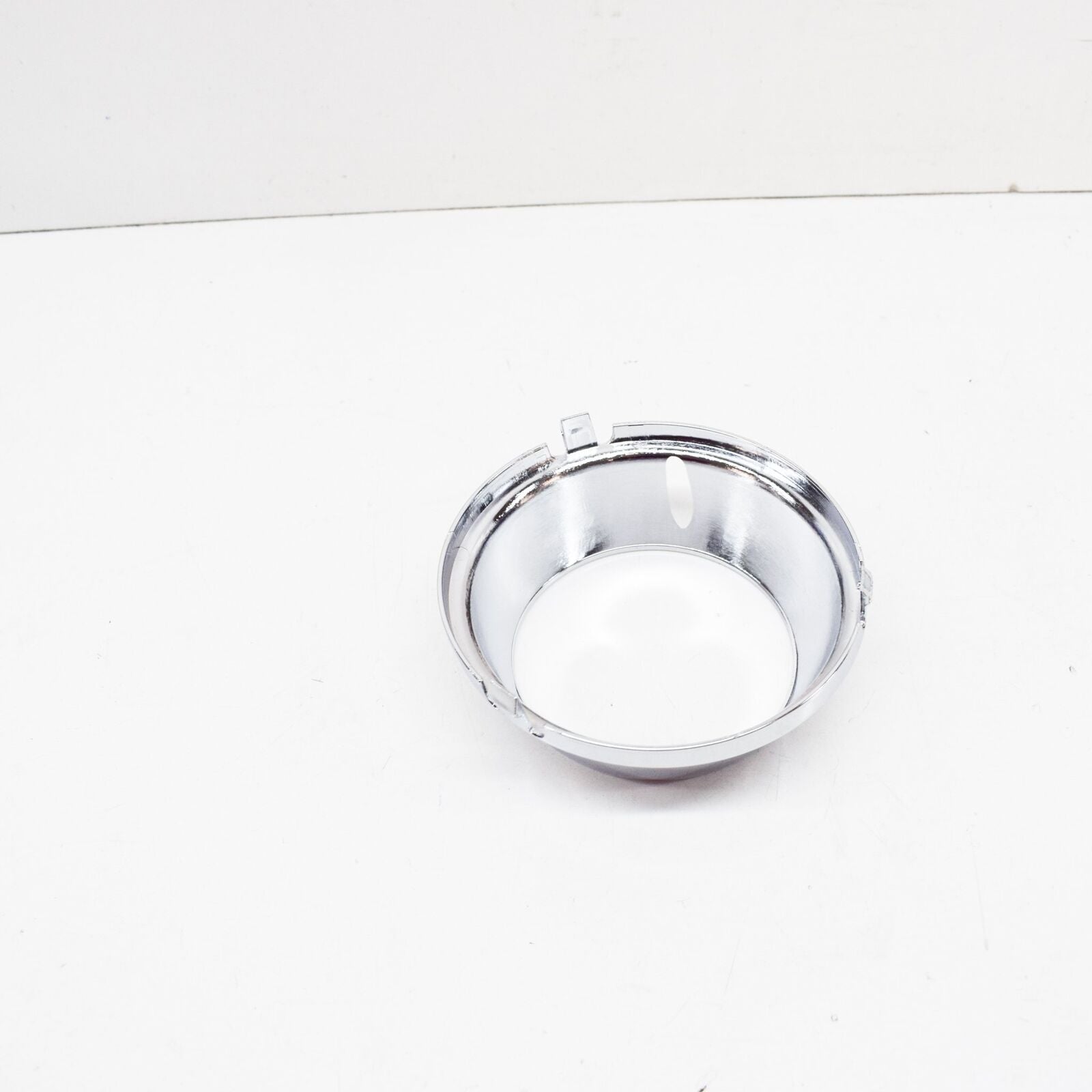 NEW MERCEDES-BENZ C-CLASS W204 FRONT RIGHT FOG LIGHT TRIM A2048851874 ORIGINAL