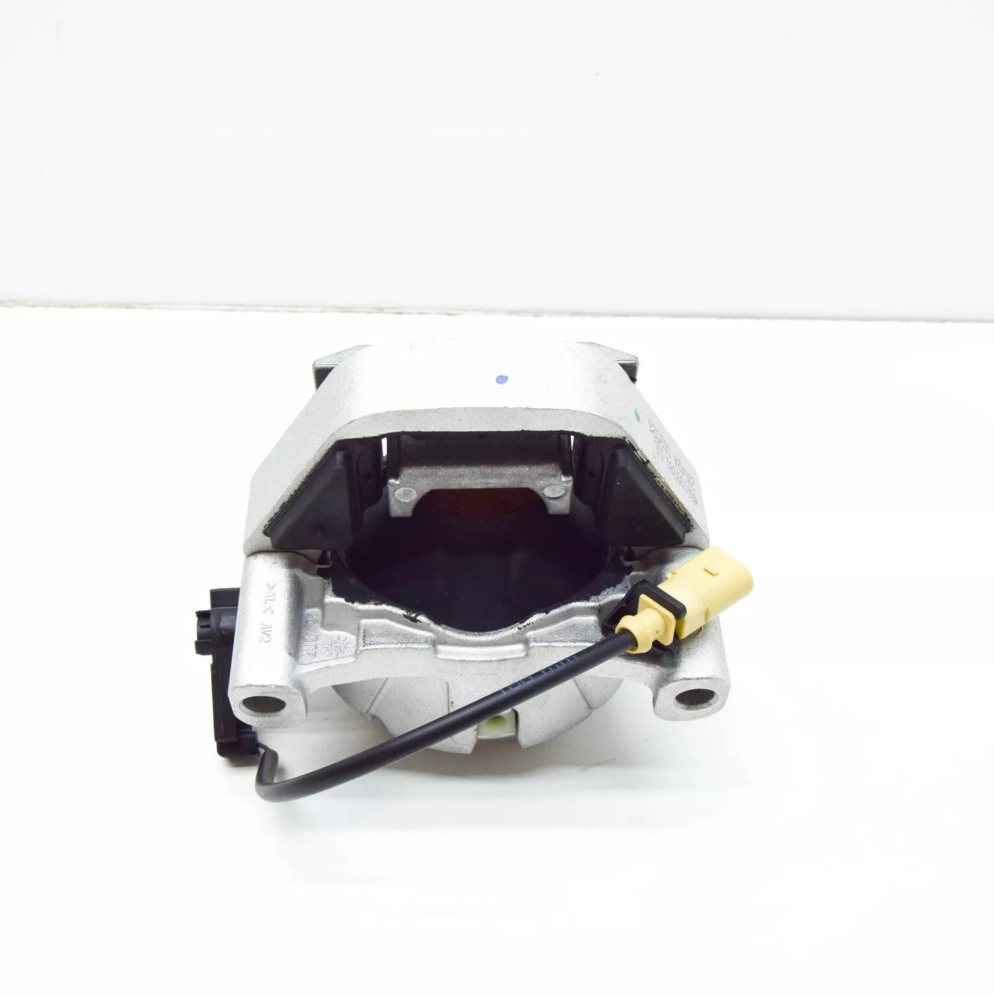 NEW AUDI A6 AVANT C7 LEFT ENGINE HYDRO-MOUNTING 4G0199381LE ORIGINAL